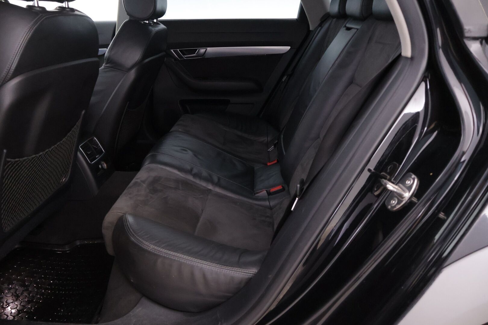 Audi A6 allroad 2007 3.0 V6 TDI Quattro Tiptronic *Lohko S.Pistoke / Vakkari / Koukku / Xenon* - YritysOutlet - Myydään vain yrityksille - – Tämä auto myydään YritysOutlet -valikoimasta vain yritykselle