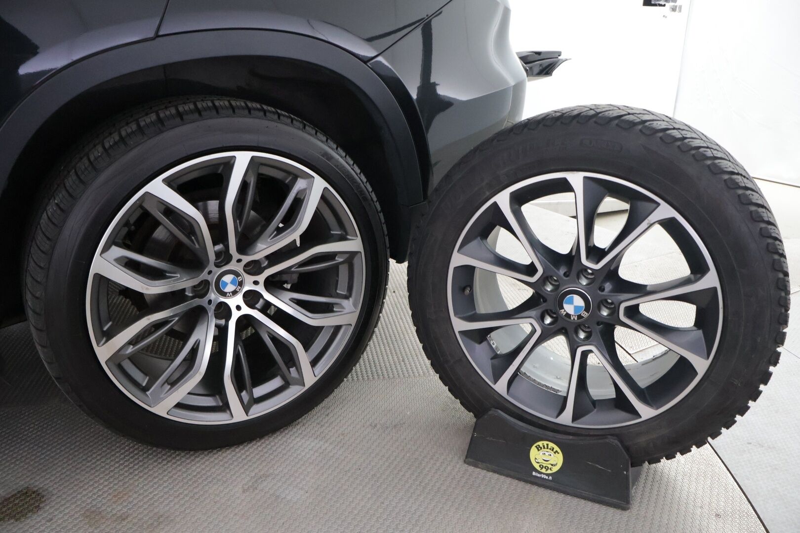 BMW X5 2014 F15 xDrive30d TwinPower Turbo A - */ Prof. Navi /  Sporttinahat muistilla / Panorama / HUD / BLIS / Lohko / P.kamera / Ambient / Koukku / Juuri saapunut /*