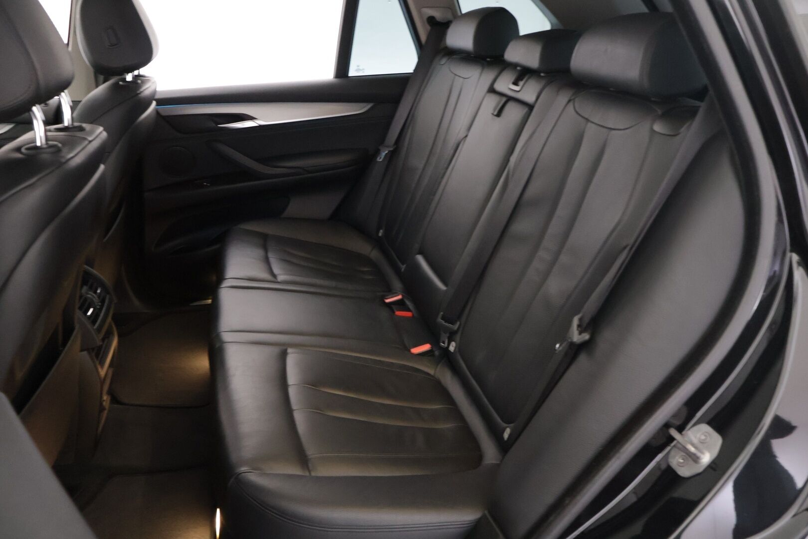 BMW X5 2014 F15 xDrive30d TwinPower Turbo A - */ Prof. Navi /  Sporttinahat muistilla / Panorama / HUD / BLIS / Lohko / P.kamera / Ambient / Koukku / Juuri saapunut /*