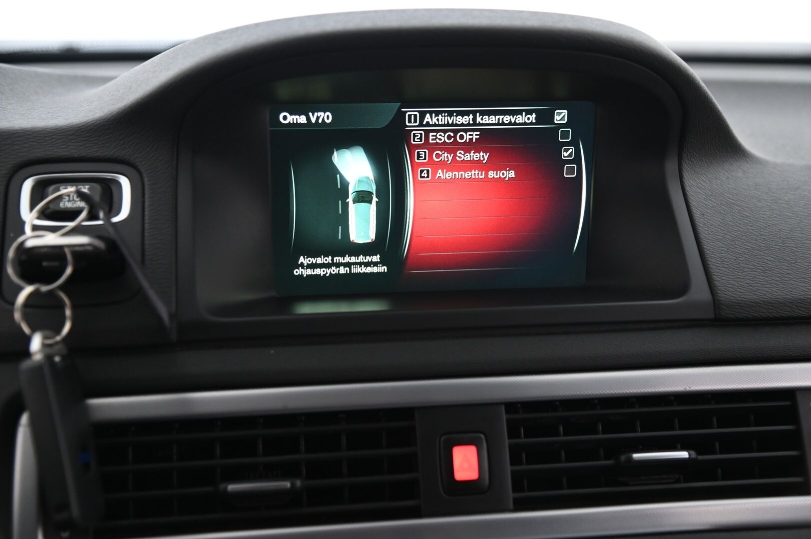 Volvo V70 2016 D3 Business Classic aut *Webasto / 1-OM.Suomi-auto / Nahat / Digimittaristo* - *Kahdet renkaat ja vanteet*