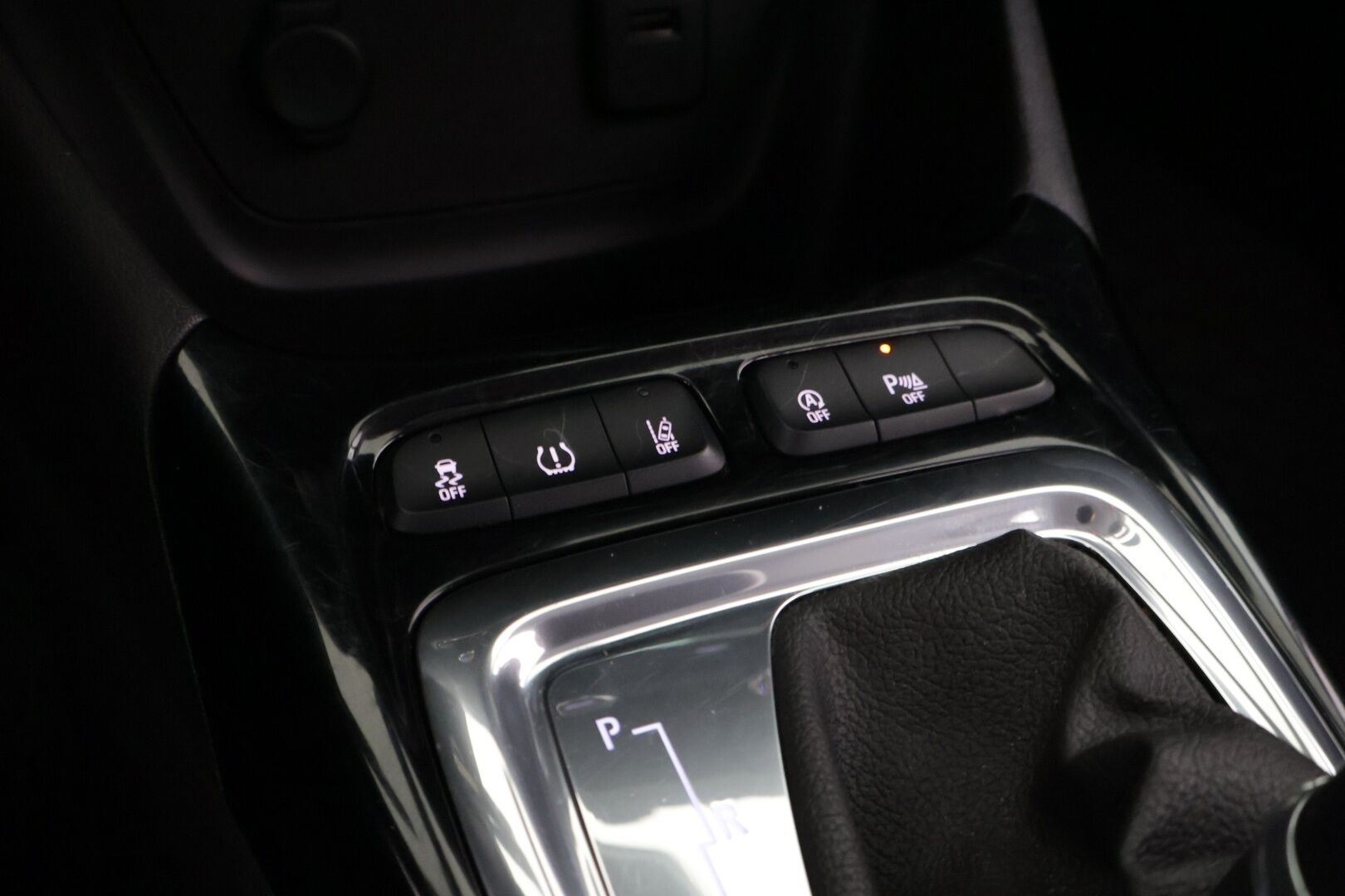 Opel Crossland X 2019 Comfort 130 Automatic Edition - Adapt Vakkari / Ratinlämmitin / Vakkari / Hyvin huollettu!! 