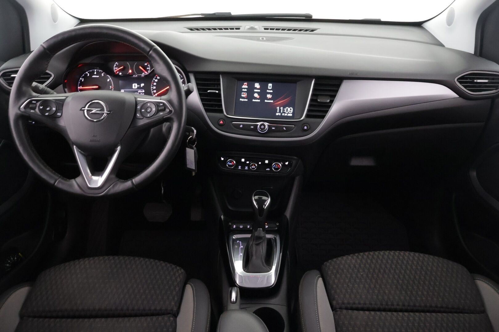 Opel Crossland X 2019 Comfort 130 Automatic Edition - Adapt Vakkari / Ratinlämmitin / Vakkari / Hyvin huollettu!! 