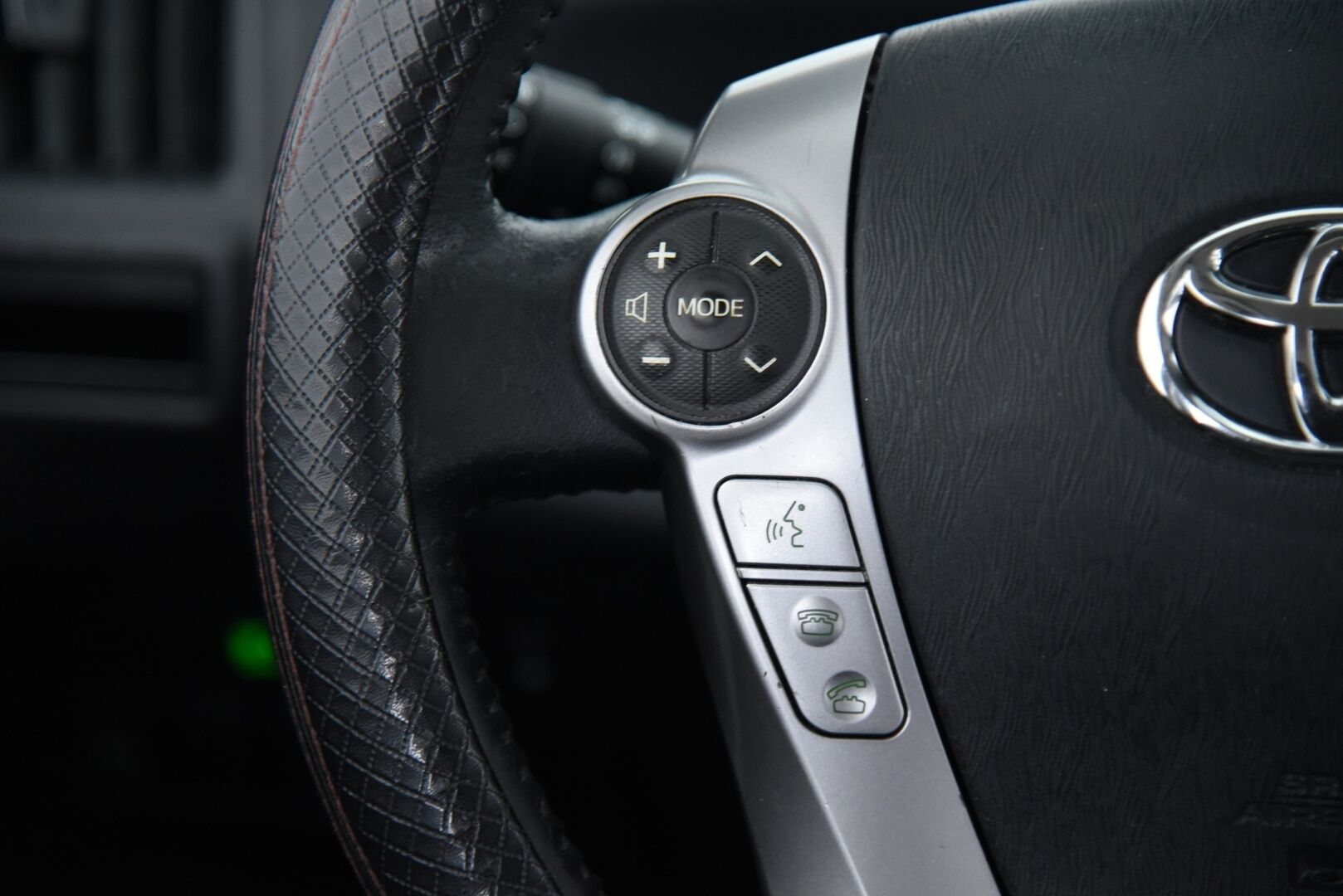 Toyota Prius+ 2019 Active Business / ALV / Vakkari / 7-paikkainen / Nahat /  YritysOutlet - Myydään vain yrityksille - Tämä auto myydään YritysOutlet -valikoimasta vain yritykselle
