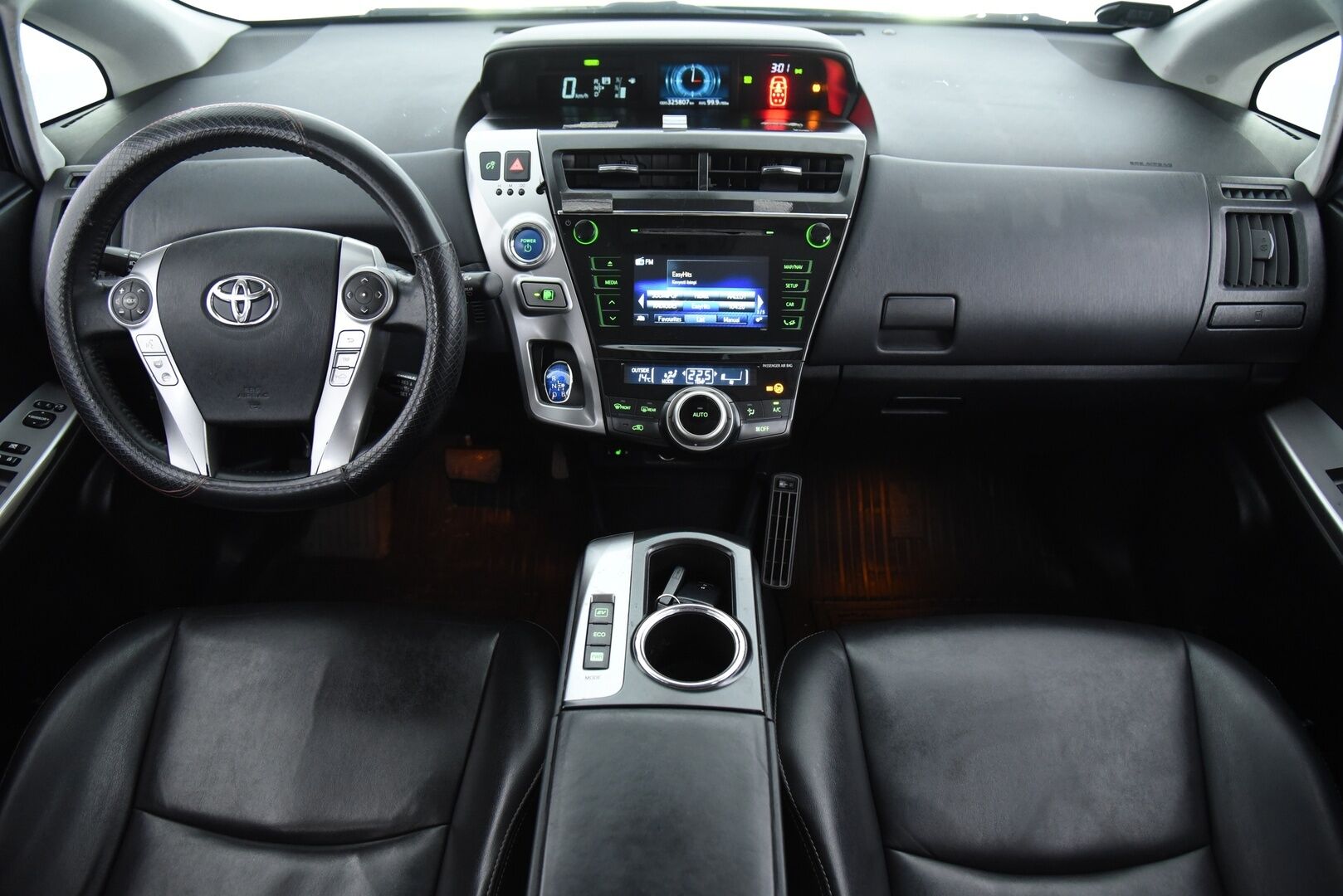 Toyota Prius+ 2019 Active Business / ALV / Vakkari / 7-paikkainen / Nahat /  YritysOutlet - Myydään vain yrityksille - Tämä auto myydään YritysOutlet -valikoimasta vain yritykselle