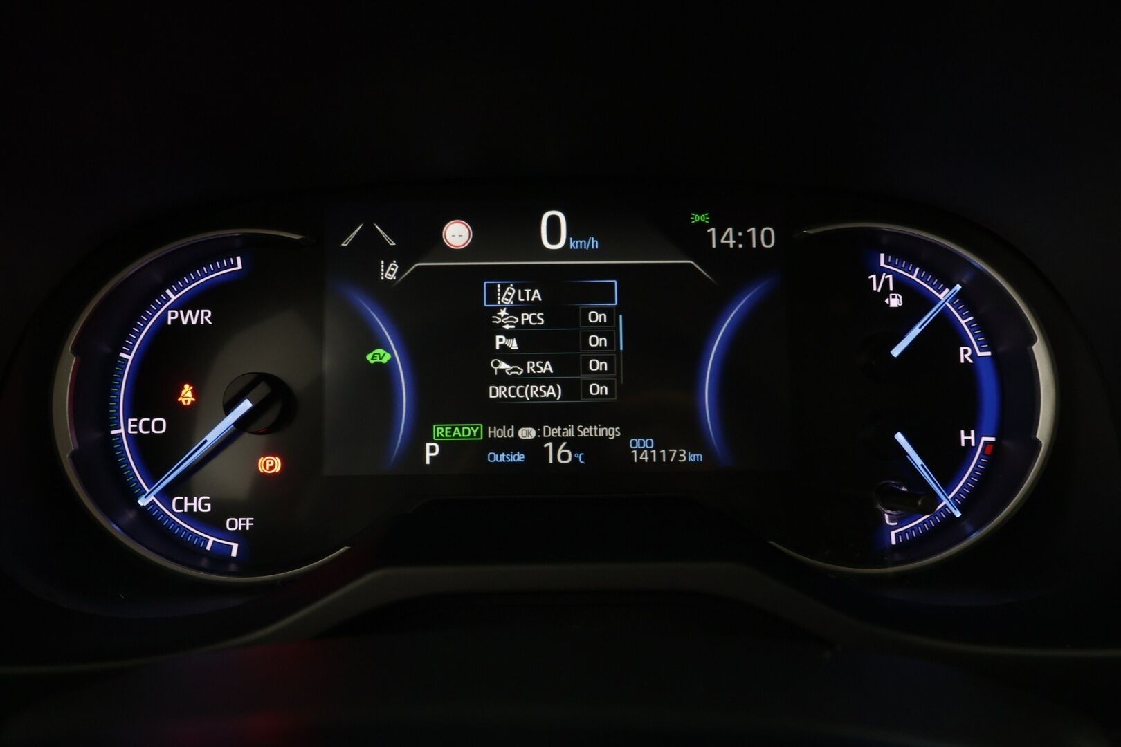 Toyota RAV4 2020 2,5 Hybrid Business - Huippu hieno / Hyvin pidetty / Loisto maasturi 