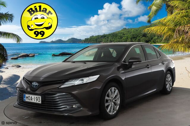 Toyota Camry 2020