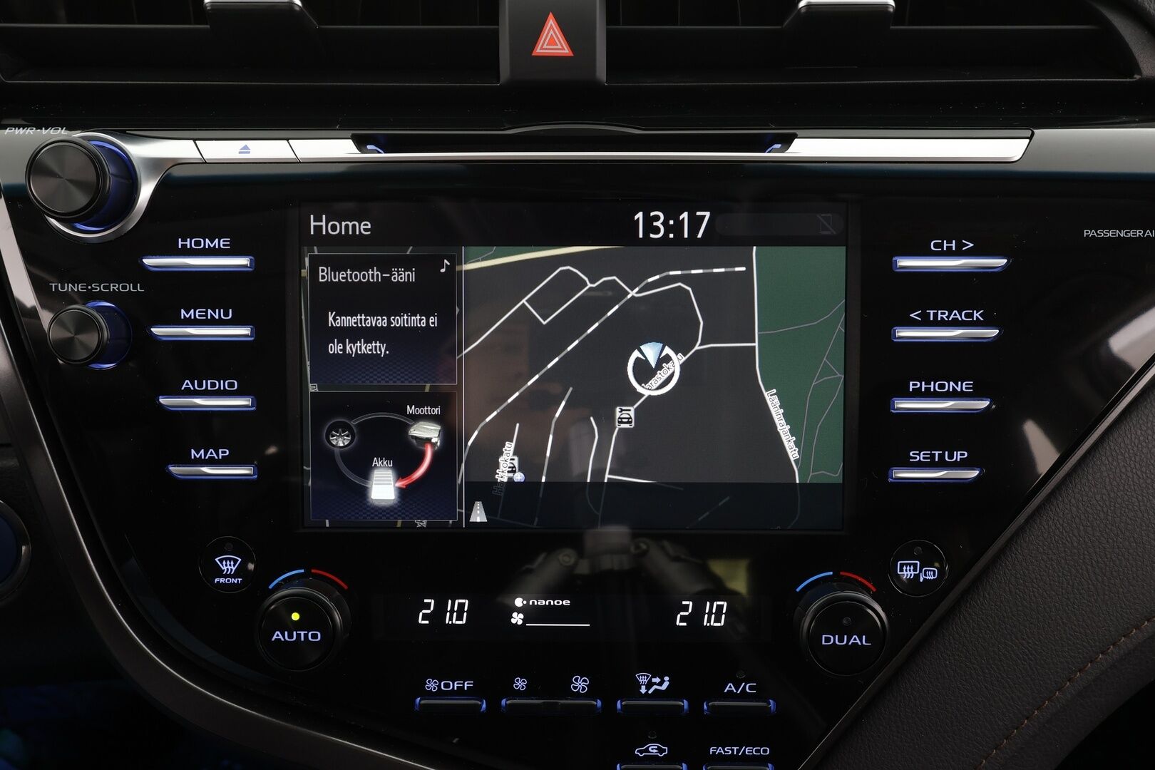 Toyota Camry 2020 2,5 Hybrid Style *ACC / LED /  P.Kamera / Sisätilanlämmitin / Navi / Nahkaverhoilu / Kaistavahti / Keyless* - *Suomi-auto / Kahdet renkaat / Merkkihuollettu*