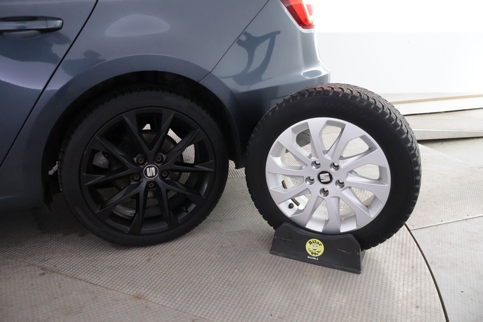 Seat LEON ST 2020 1,5 TGI 131 FR Business Class DSG * Adapt vakkari / Tutkat / Full link / Navi * - *Taloudellinen / Viimeisin huolto 08.2025 / Sporttinen*