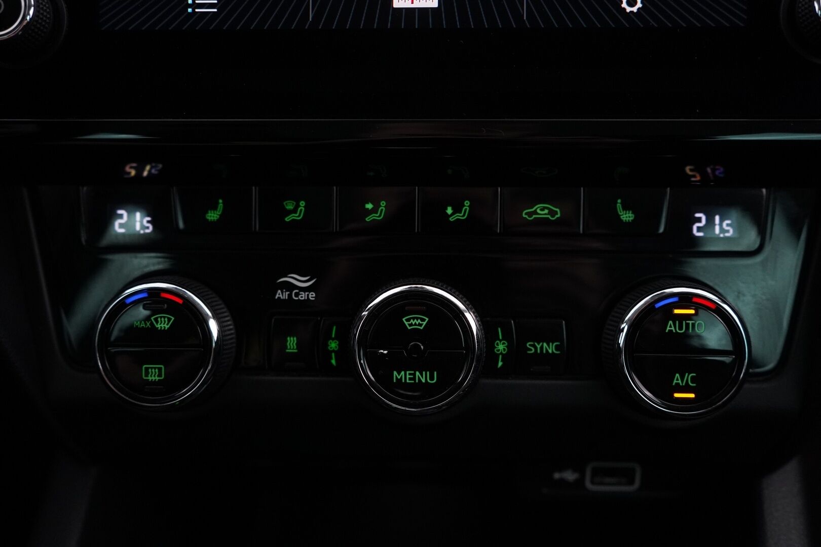 Skoda Octavia 2020 1.5 TSI Combi G-TEC Style BusinessLine DSG Autom. *ACC / Webasto / P.Kamera / Ambient / Vetokoukku* - Suomi-auto / Kahdet renkaat alumiinivantein / Viimeisin huolto 3/25 / Hyvä huoltohistoria