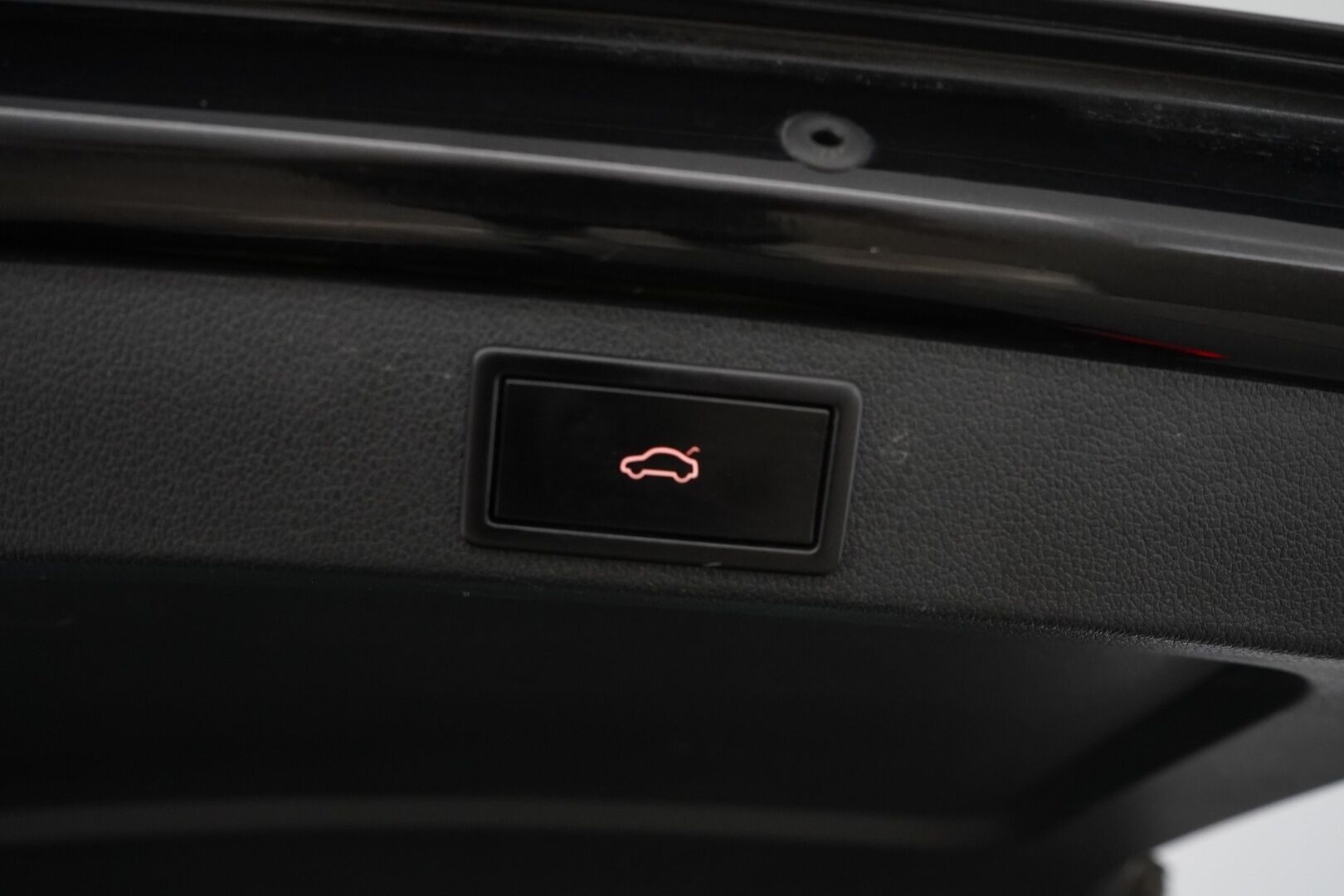 Skoda Octavia 2020 1.5 TSI Combi G-TEC Style BusinessLine DSG Autom. *ACC / Webasto / P.Kamera / Ambient / Vetokoukku* - Suomi-auto / Kahdet renkaat alumiinivantein / Viimeisin huolto 3/25 / Hyvä huoltohistoria
