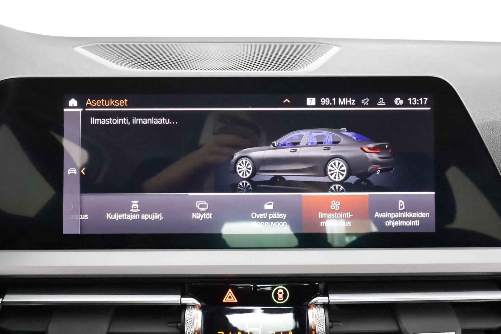 BMW 320 2022 G20 Sedan 320d A xDrive Business MHEV * Webasto / Koukku / LED / P.kamera / Navi / Kaistavahti / Digimittaristo * - Suomi-auto / Kahdet hyvä kuntoiset renkaat! 