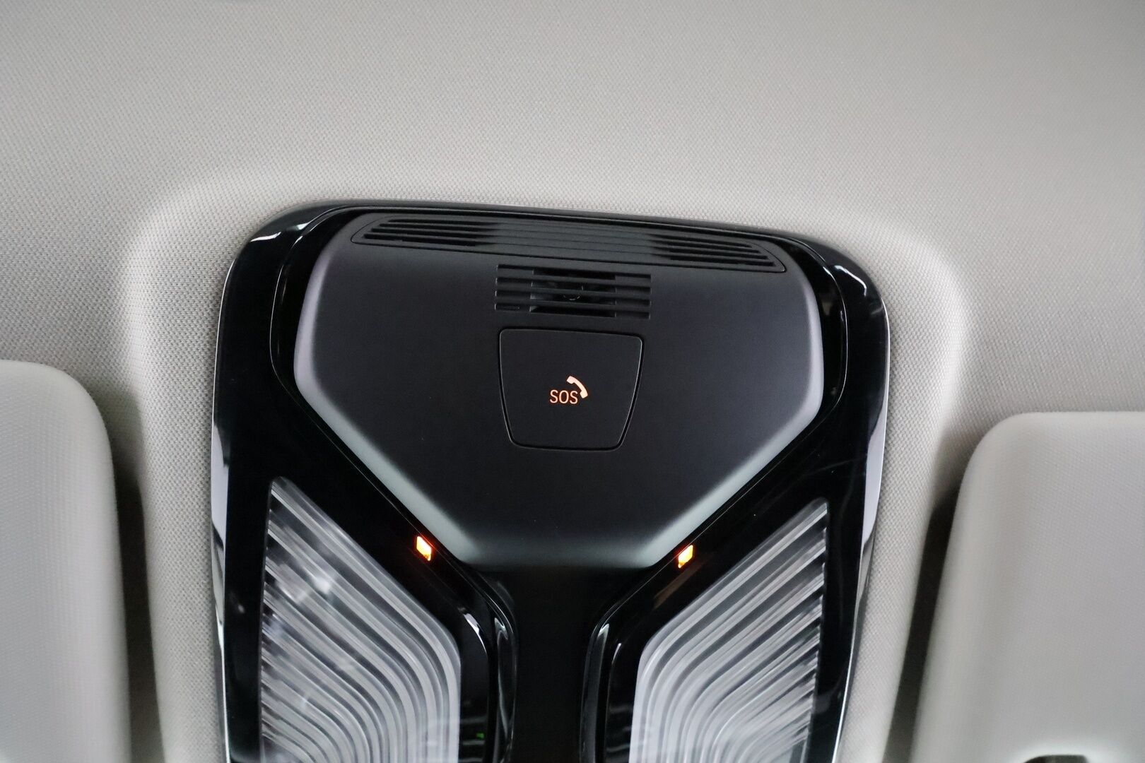 BMW 320 2022 G20 Sedan 320d A xDrive Business MHEV * Webasto / Koukku / LED / P.kamera / Navi / Kaistavahti / Digimittaristo * - Suomi-auto / Kahdet hyvä kuntoiset renkaat! 