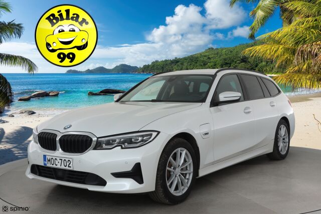 BMW 330 -kuva
