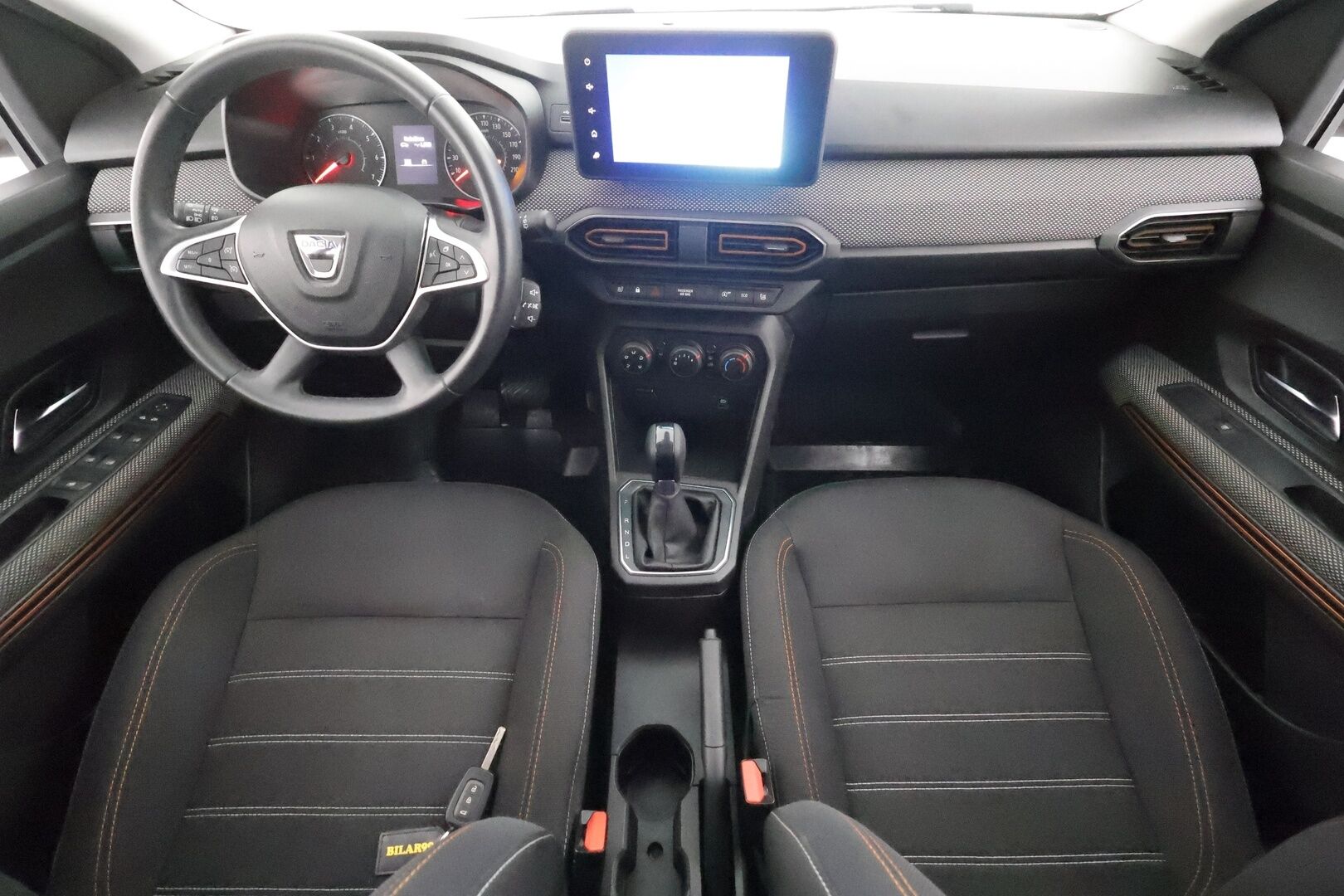 Dacia Sandero 2022 Stepway TCe 90 aut Comfort * Sisätilanlämmitin / Navi / Vakkari / P.Kamera / LED / Apple&Android / Katveavustin * - 1-om Suomi-auto / Kahdet renkaat - HULLUT AVAJAISHULINAT KORKOTARJOUS 3,29 %