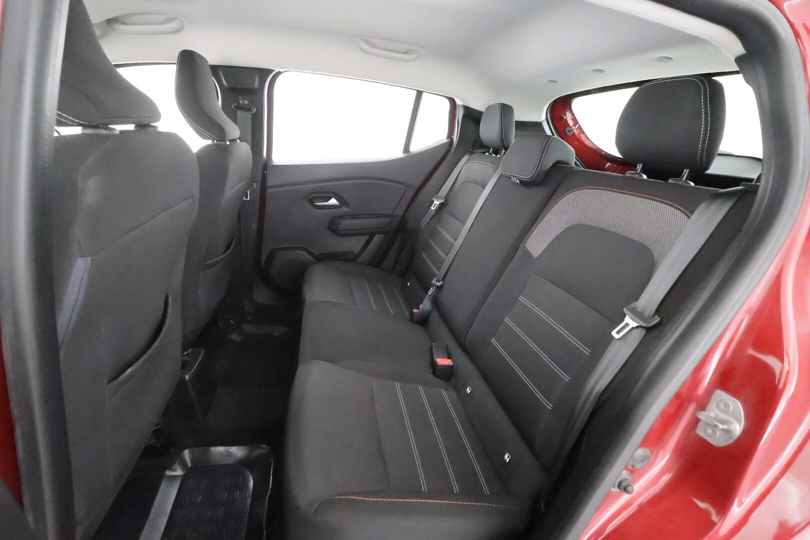 Dacia Sandero 2022 Stepway TCe 90 aut Comfort * Sisätilanlämmitin / Navi / Vakkari / P.Kamera / LED / Apple&Android / Katveavustin * - 1-om Suomi-auto / Kahdet renkaat - HULLUT AVAJAISHULINAT KORKOTARJOUS 3,29 %