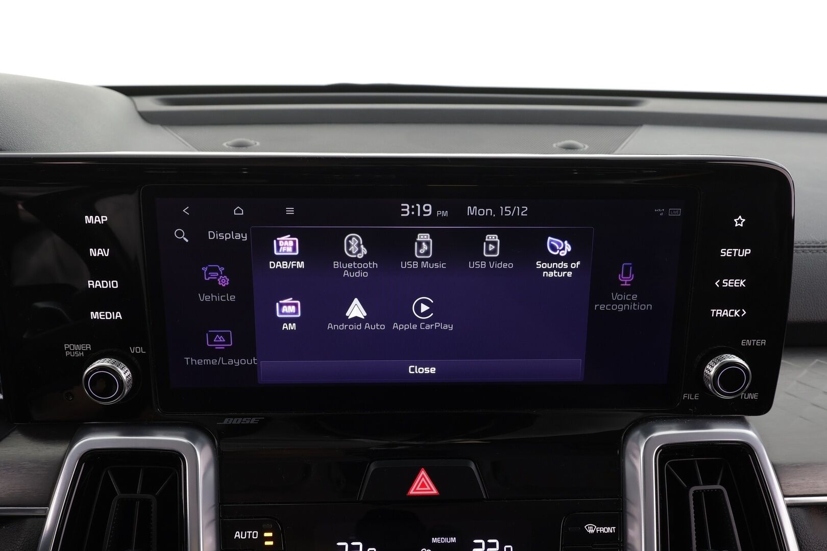 Kia Sorento 2022 1,6 T-GDI Hybrid AWD Business Premium AT 7-P * ACC / 360° / Bose / Sähköpenkit / Koukku / Navi / LED * - *Suomi-Auto / Lohkolämmitin / Digimittaristo / Kahdet renkaat / Merkkihuollettu*