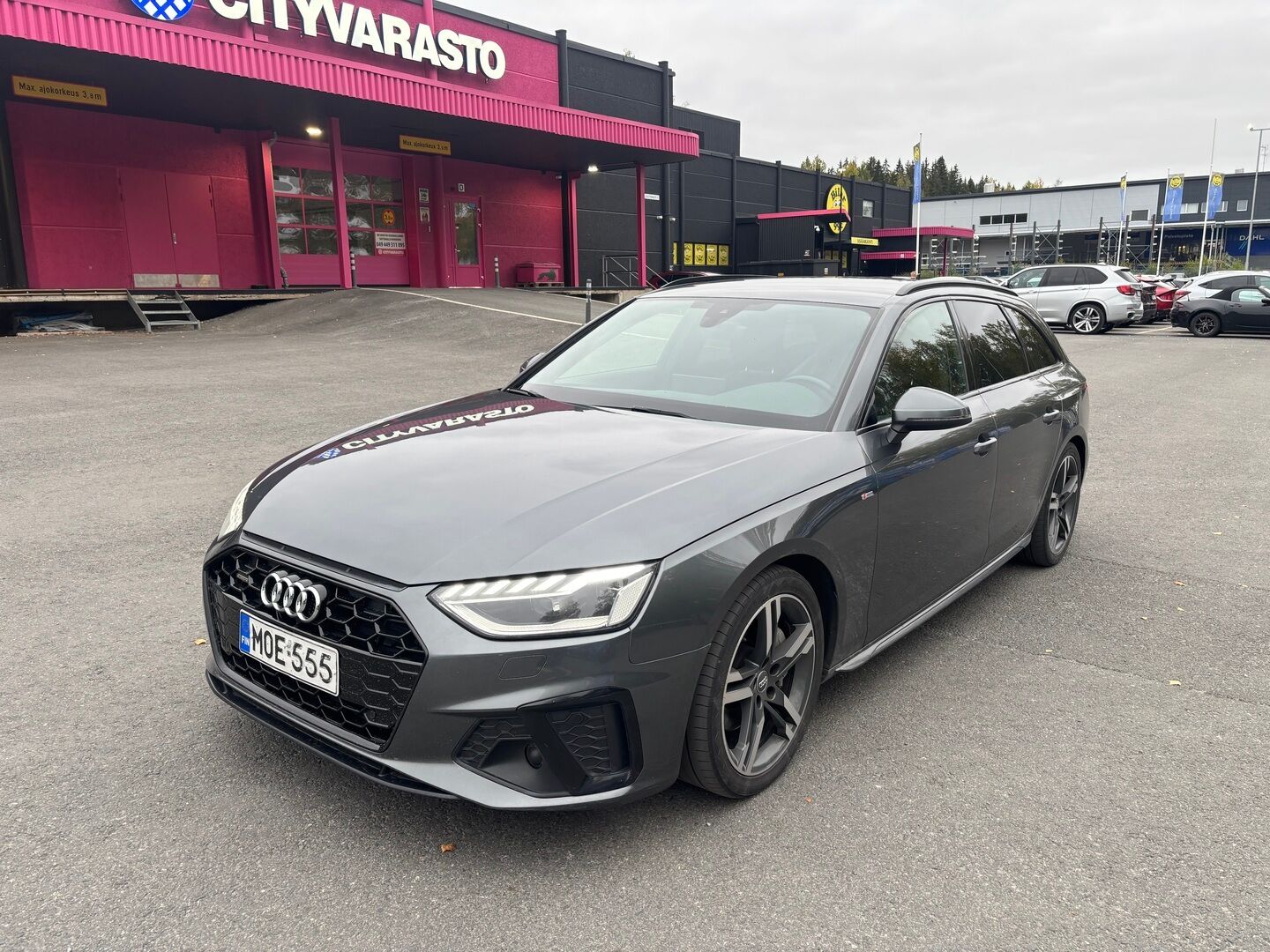 Audi A4 2022 A4 Avant Farmari - | S-line | Webasto | Acc | Koukku | P.kamera | Tulossa!
