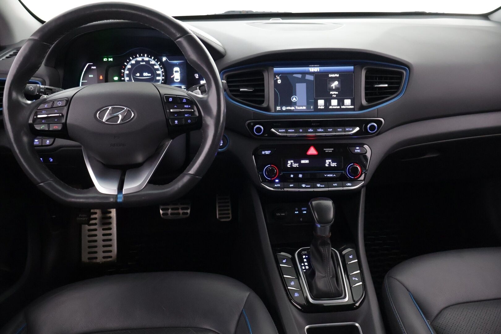Hyundai IONIQ PLUG-IN 2017 1,6 plug-in 141 hv 6-DCT Style - ACC | Muistipenkki | P-Kamera | Tutkat | Digimittaristo | LED 