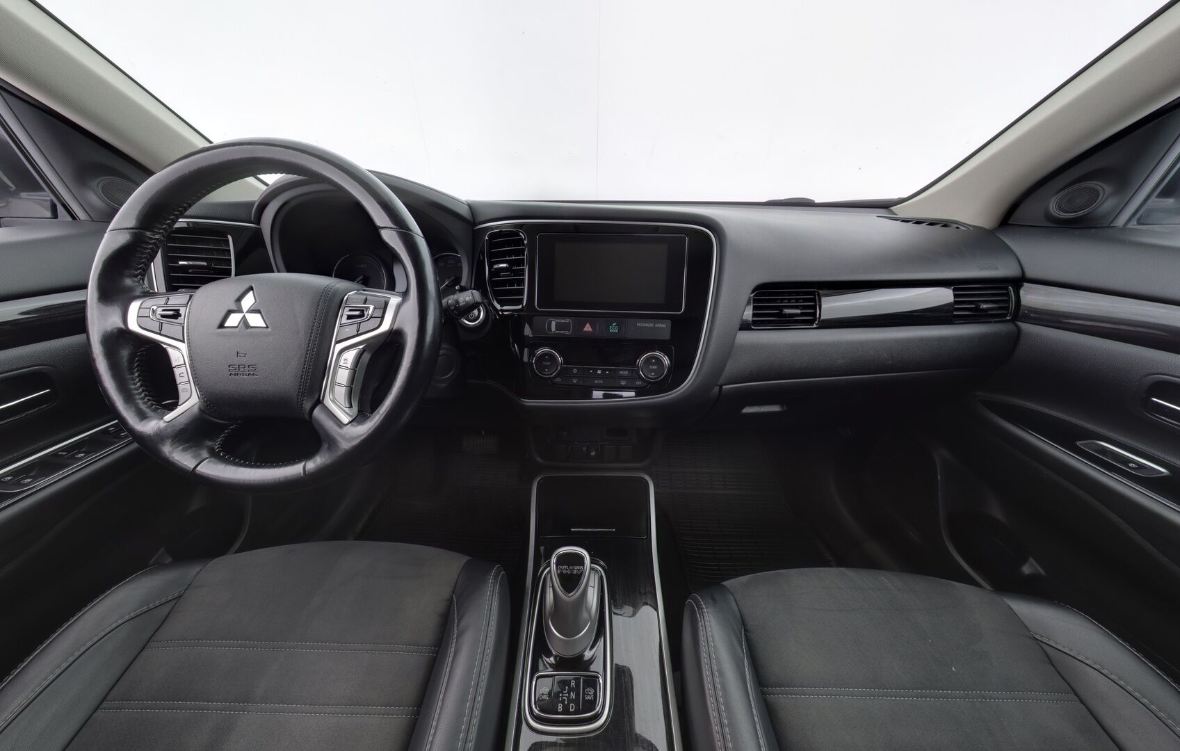 Mitsubishi Outlander PHEV 2018 Instyle Navi 4WD 5P - Adapt.Vakkari / Suomi-auto / KeyLessGo / P-kamera / Ratinlämmitin / 