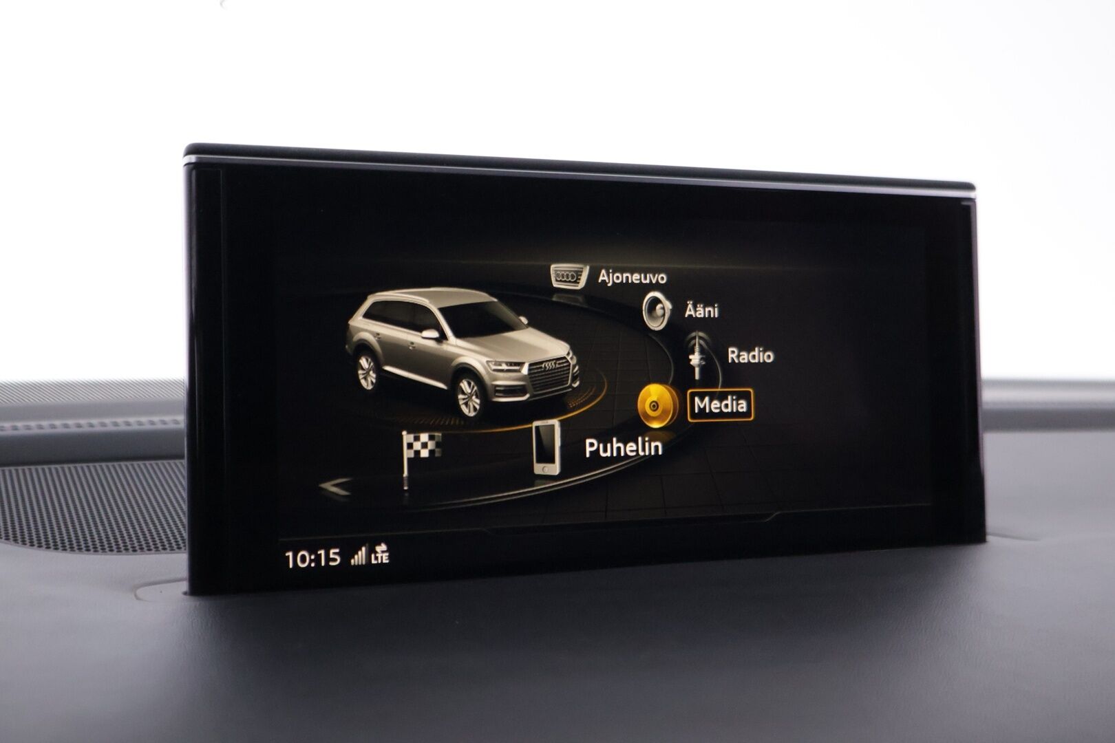 Audi Q7 2017 Business 3,0 V6 TDI e-tron quattro tiptronic S-Line - 2x S-line | Webasto | ACC | B&O 3D | HUD | Ilma-alusta | Panorama | Matrix | Timanttinahat