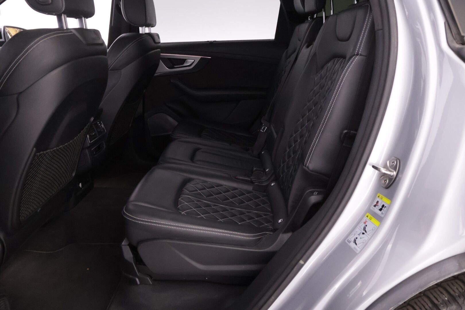 Audi Q7 2017 Business 3,0 V6 TDI e-tron quattro tiptronic S-Line - 2x S-line | Webasto | ACC | B&O 3D | HUD | Ilma-alusta | Panorama | Matrix | Timanttinahat