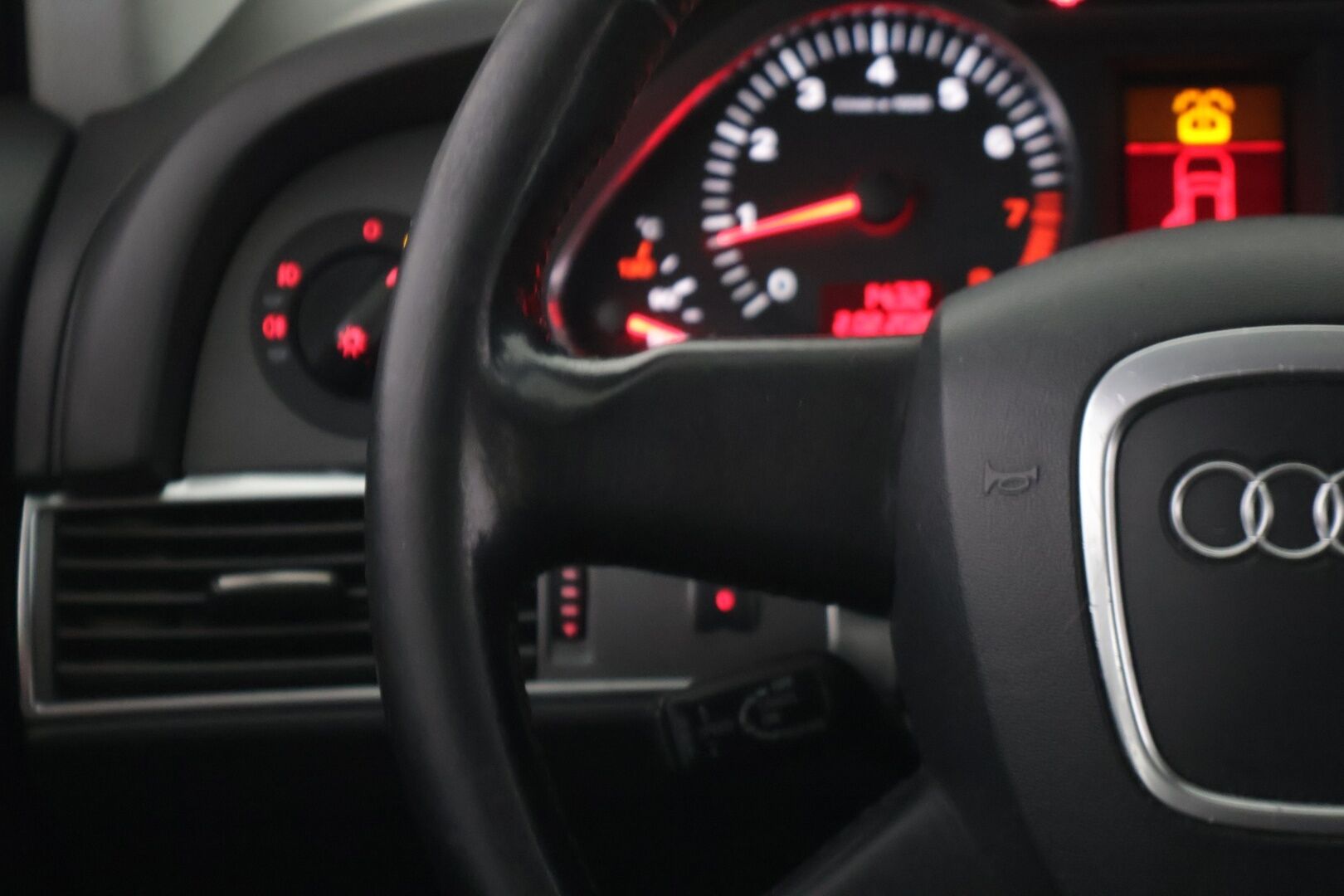 Audi A6 2005 *YritysOutlet - Myydään vain yrityksille*