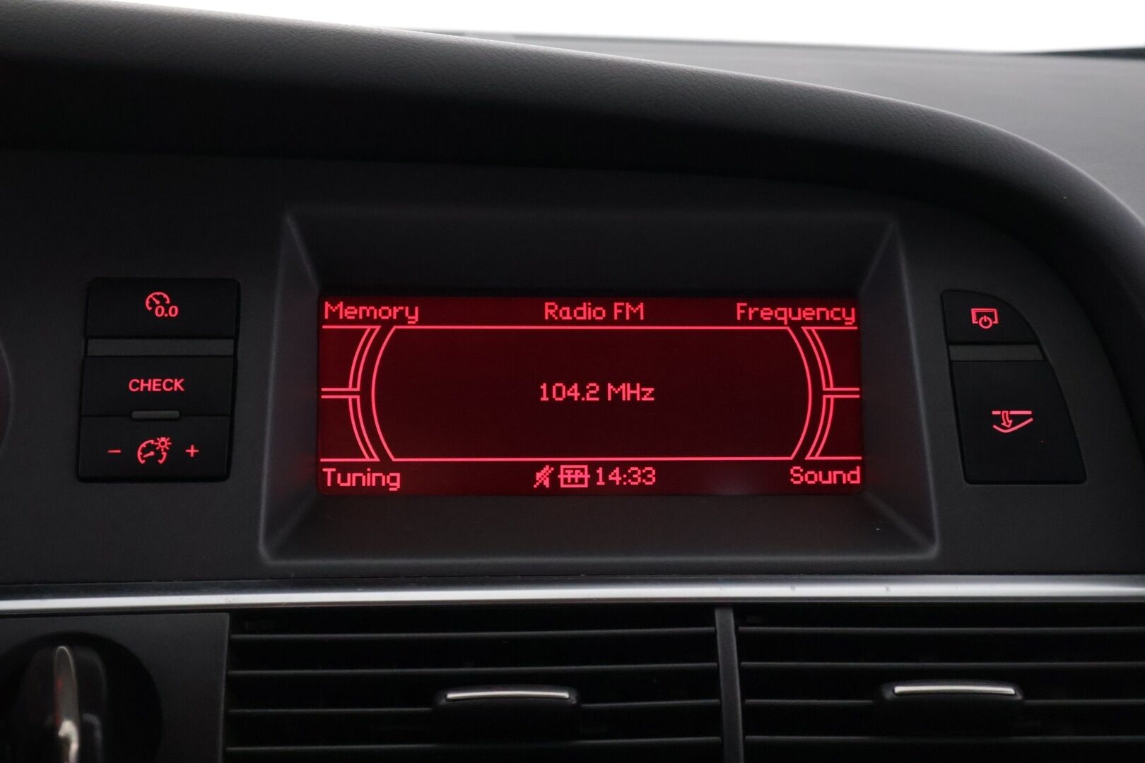 Audi A6 2005 *YritysOutlet - Myydään vain yrityksille*