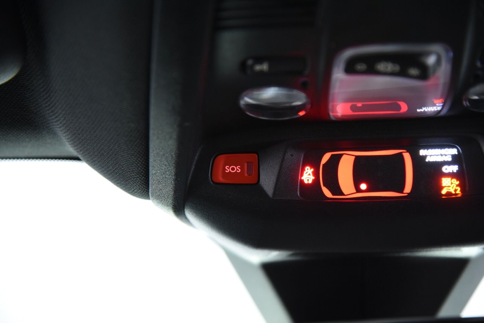 Peugeot 3008 2020 GT-line / Adapt. vak / 360 / KeyLess / Blis /  Digimittaristo - Led ajovalot / 2x renkaat / 