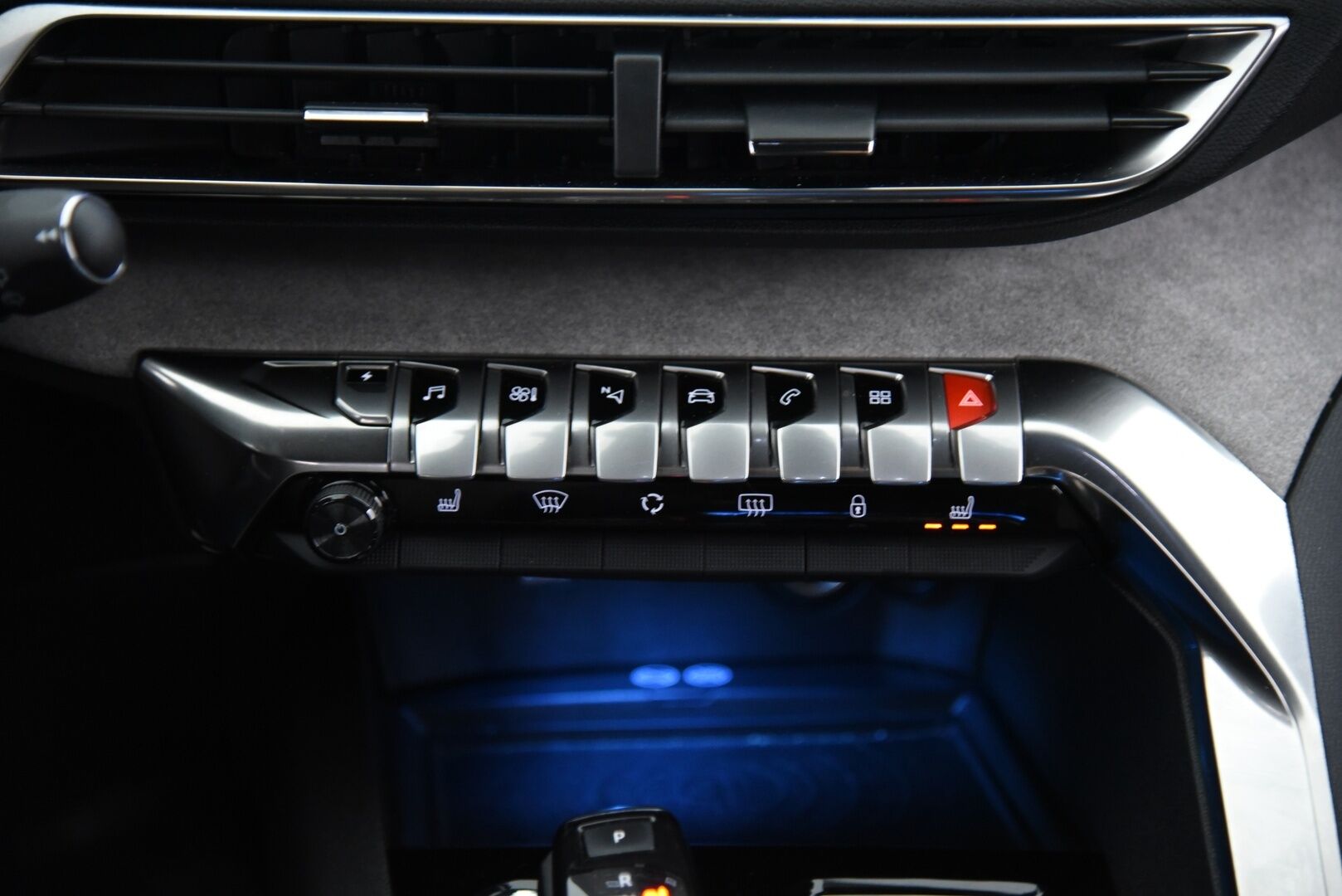 Peugeot 3008 2020 GT-line / Adapt. vak / 360 / KeyLess / Blis /  Digimittaristo - Led ajovalot / 2x renkaat / 