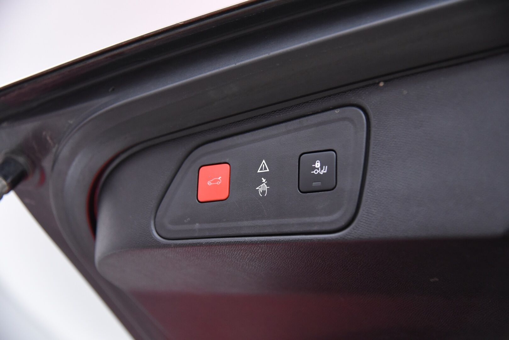 Peugeot 3008 2020 GT-line / Adapt. vak / 360 / KeyLess / Blis /  Digimittaristo - Led ajovalot / 2x renkaat / 