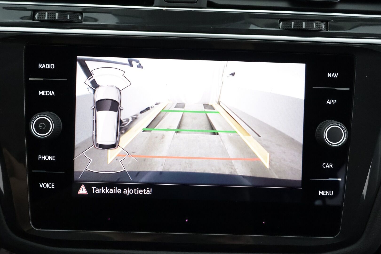 Volkswagen Tiguan 2022 Style eHybrid 180 kW DSG * ACC / Koukku / IQ-Light Matrix LED / P.kamera / Keyless / Sporttipenkit * - Suomi-auto / Kahdet Renkaat / Koti & Kauppalaturi - HULLUT AVAJAISHULINAT KORKOTARJOUS 3,29 %