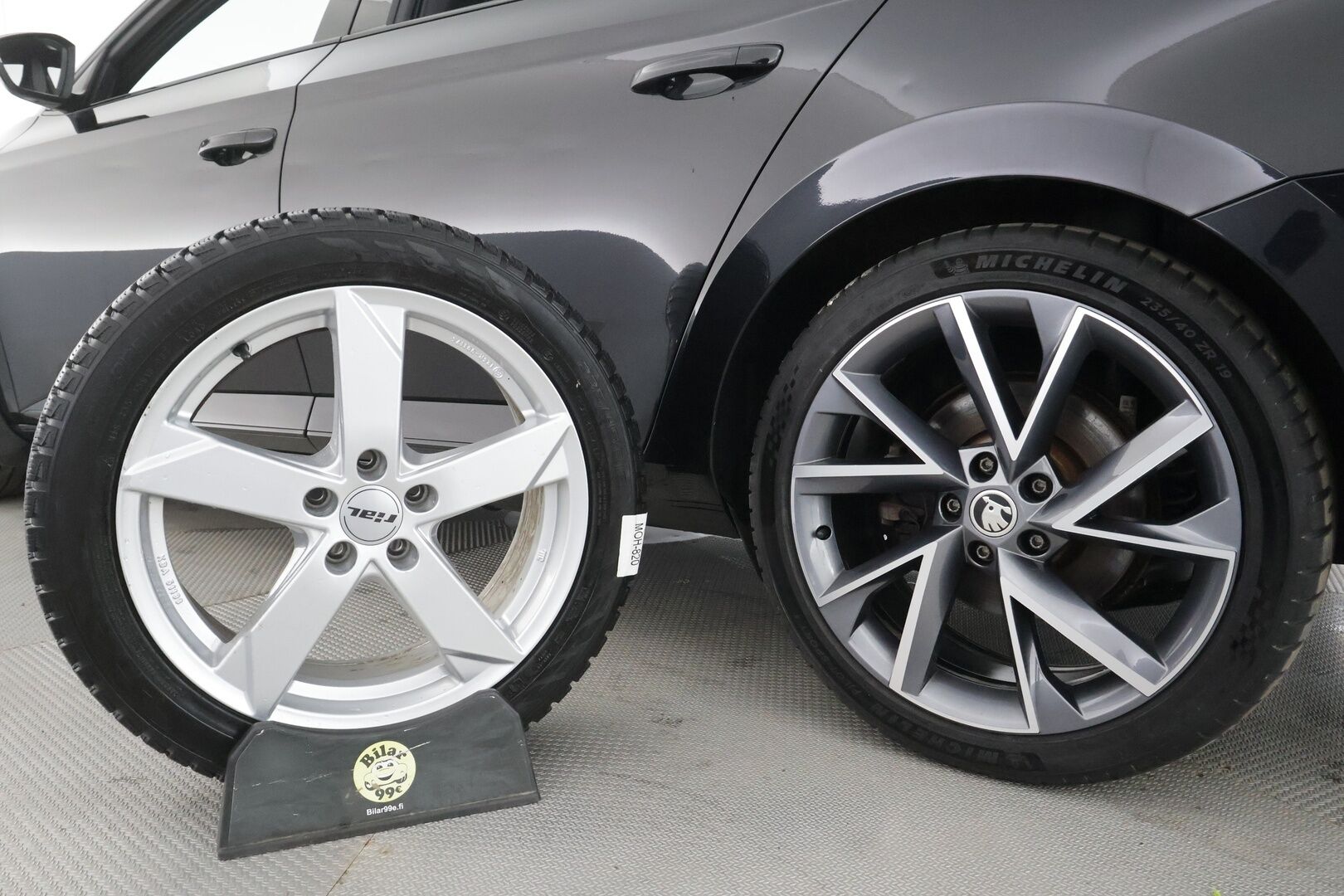 Skoda Superb 2022 Combi 1.4 TSI PHEV SportLine iV DSG Autom. - | ACC | Canton | Muisitpenkki | Puolinahat | LED | P.kamera | Keyless | Digimittaristo | Apple&Android | 1.Om Suomi-auto | Kahdet Renkaat | Merkkihuollettu |