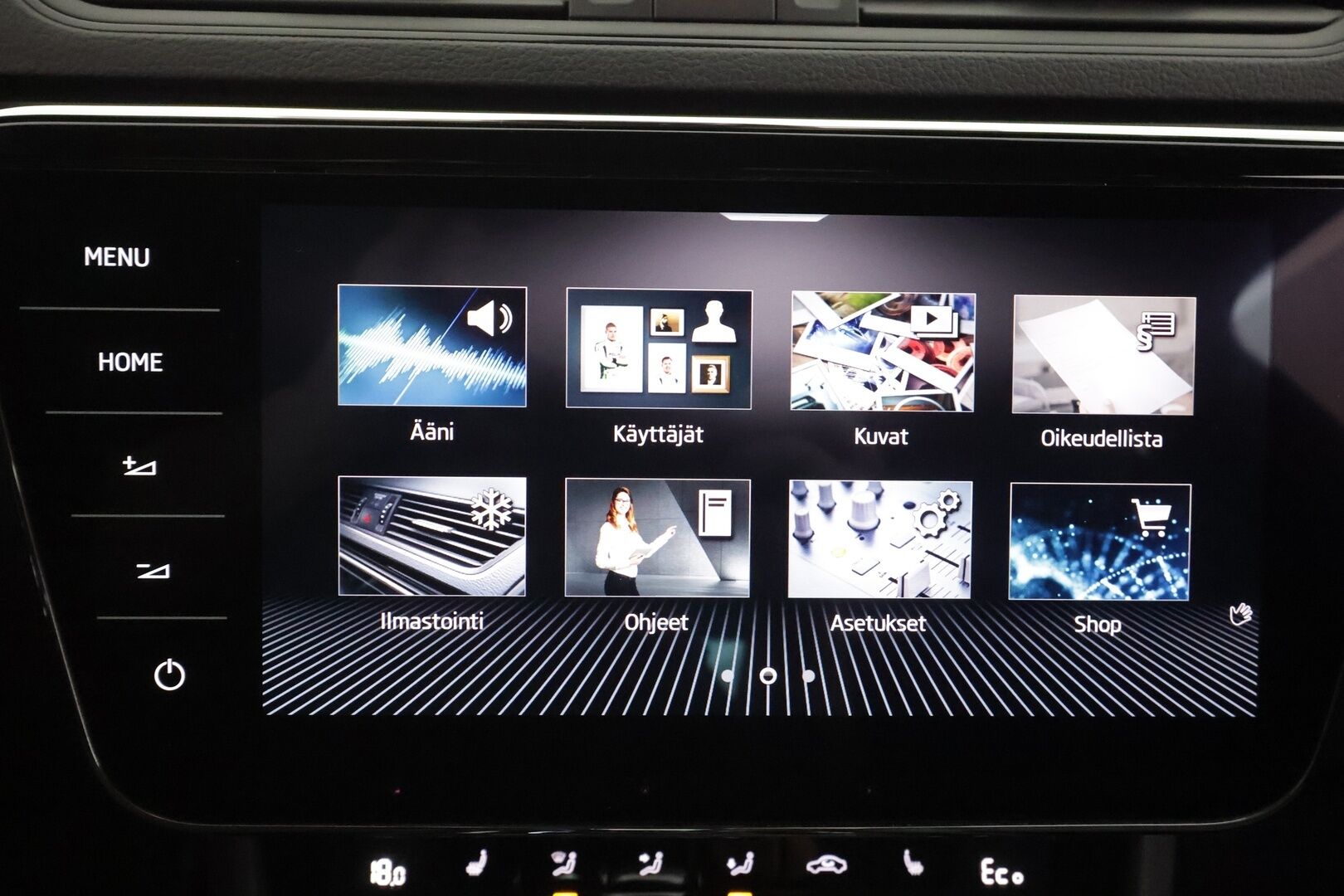 Skoda Superb 2022 Combi 1.4 TSI PHEV SportLine iV DSG Autom. - | ACC | Canton | Muisitpenkki | Puolinahat | LED | P.kamera | Keyless | Digimittaristo | Apple&Android | 1.Om Suomi-auto | Kahdet Renkaat | Merkkihuollettu |