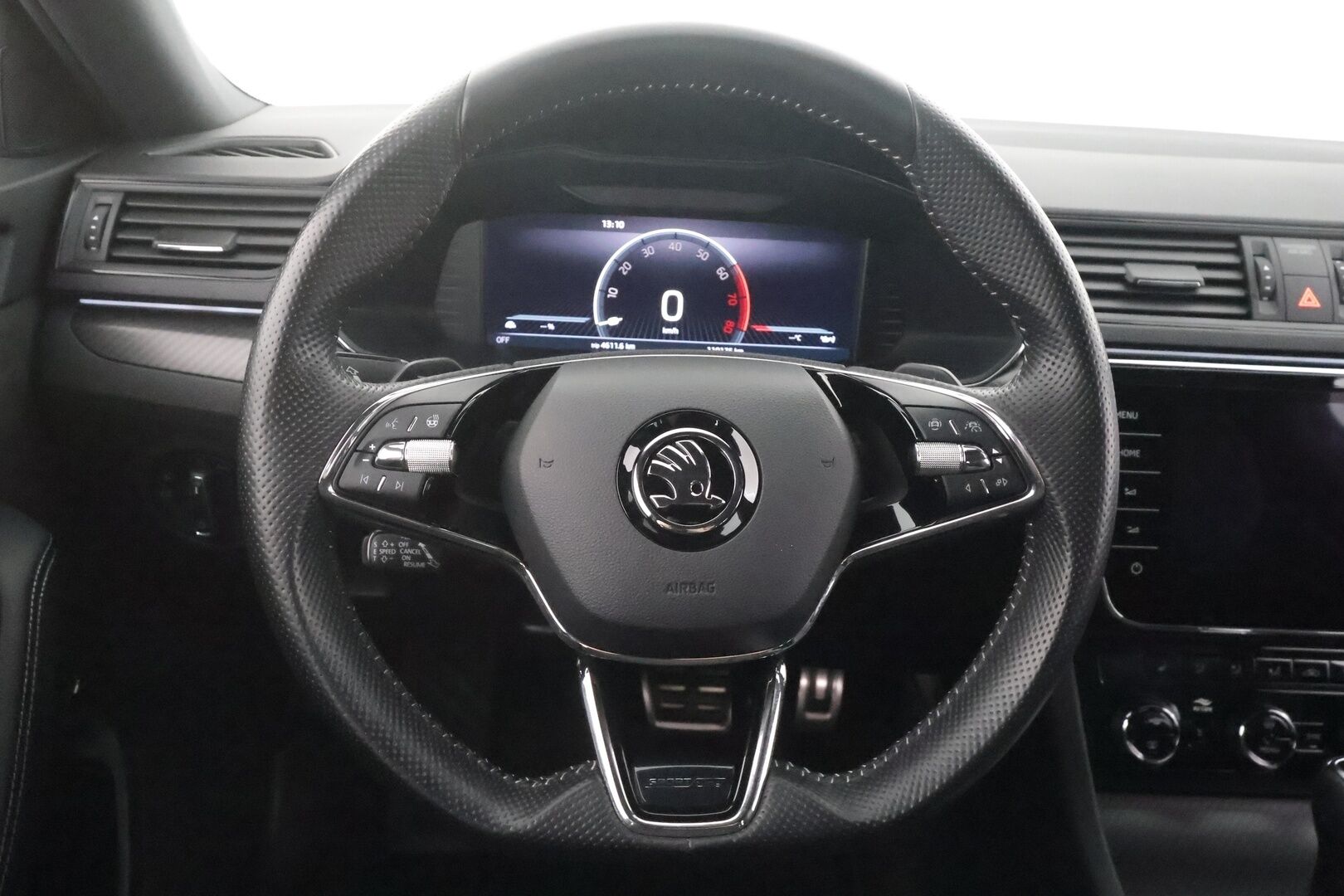 Skoda Superb 2022 Combi 1.4 TSI PHEV SportLine iV DSG Autom. - | ACC | Canton | Muisitpenkki | Puolinahat | LED | P.kamera | Keyless | Digimittaristo | Apple&Android | 1.Om Suomi-auto | Kahdet Renkaat | Merkkihuollettu |