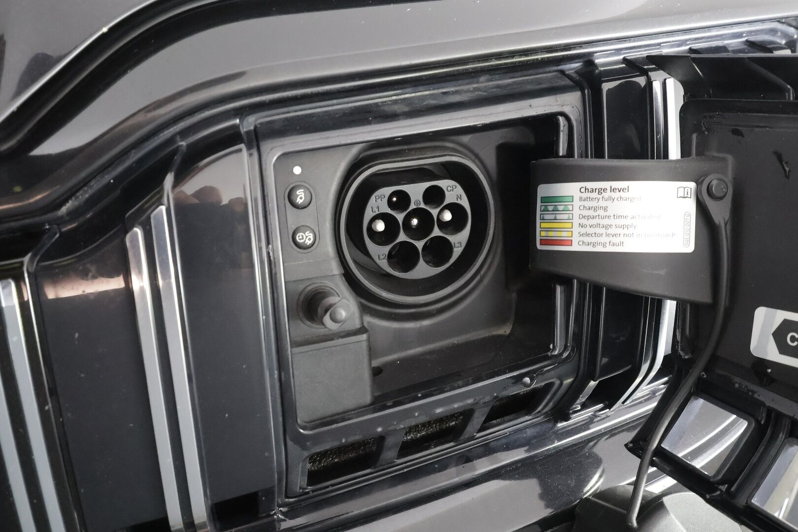 Skoda Superb 2022 Combi 1.4 TSI PHEV SportLine iV DSG Autom. - | ACC | Canton | Muisitpenkki | Puolinahat | LED | P.kamera | Keyless | Digimittaristo | Apple&Android | 1.Om Suomi-auto | Kahdet Renkaat | Merkkihuollettu |