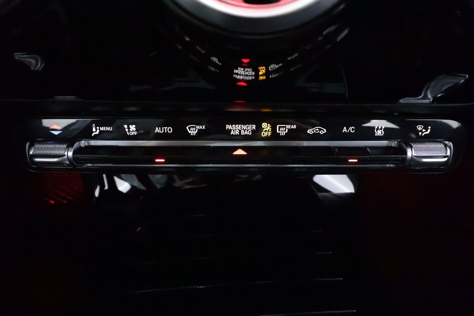 Mercedes-Benz CLA 2022 250 e A Shooting Brake Business * Widescreen / Multibeam / P.kamera / Sportpenkki / Navi / Kaistavahti / Keyless * - 1-om Suomi-auto / 2x Latauskaapelit / Kahdet renkaat aluvanteilla