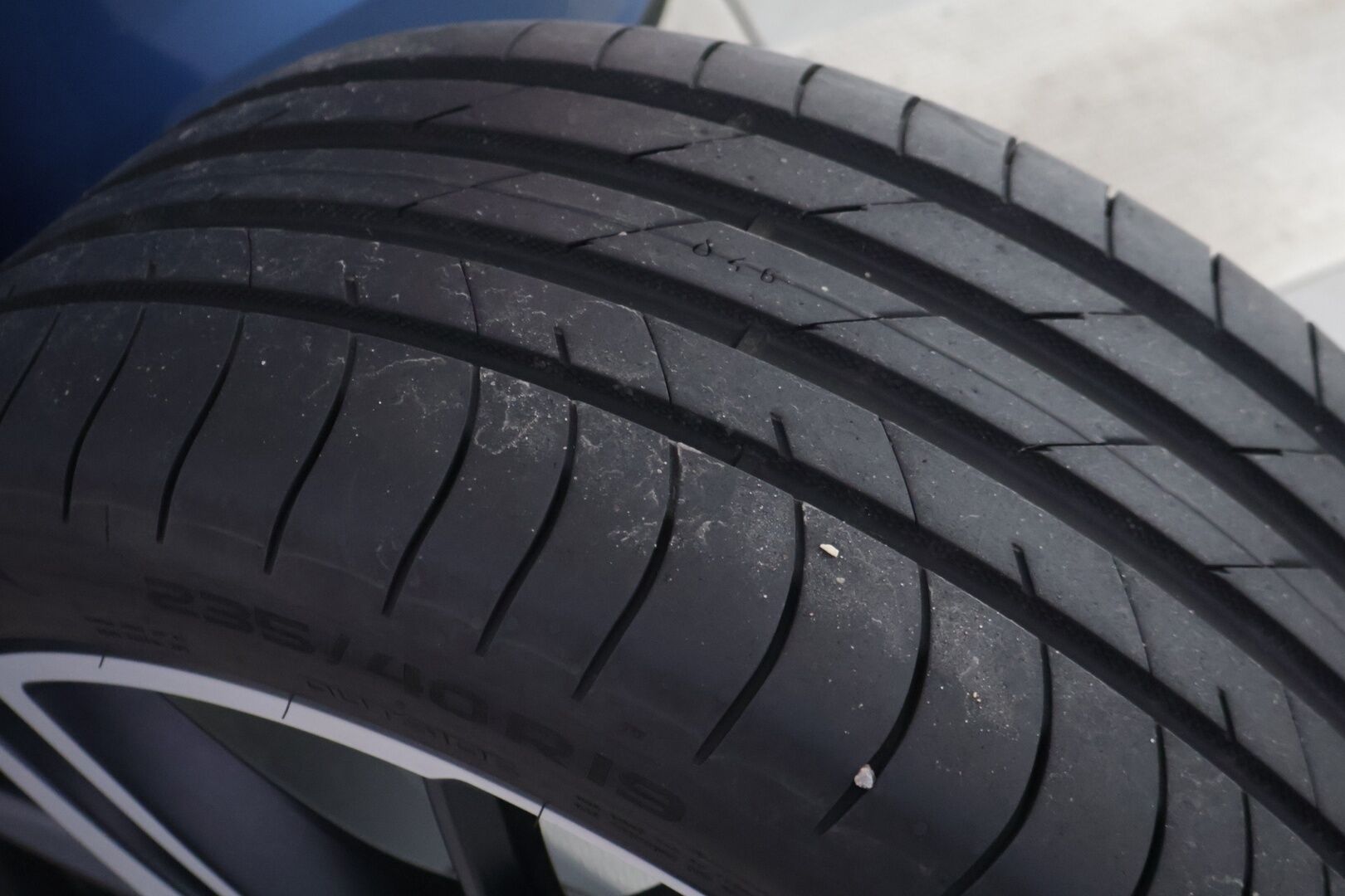 Volvo V60 2021 T8 TwE AWD R-Design aut *H&K / HUD / 360° / Panorama / Tehdaskoukku / Adapt. vakkari / Webasto* - *Volvo Exterior Styling Kit / Jakohihna vaihdettu 2025 / Huippuvarusteet*