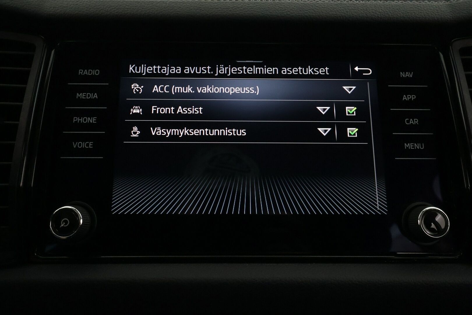 Skoda Kodiaq 2022 2.0 TDI 150 Active DSG Autom. 7-P - | Webasto | Koukku | ACC | LED | P.Kamera | Navi | Apple&Android | 1-om Suomi-auto | Kahdet renkaat |