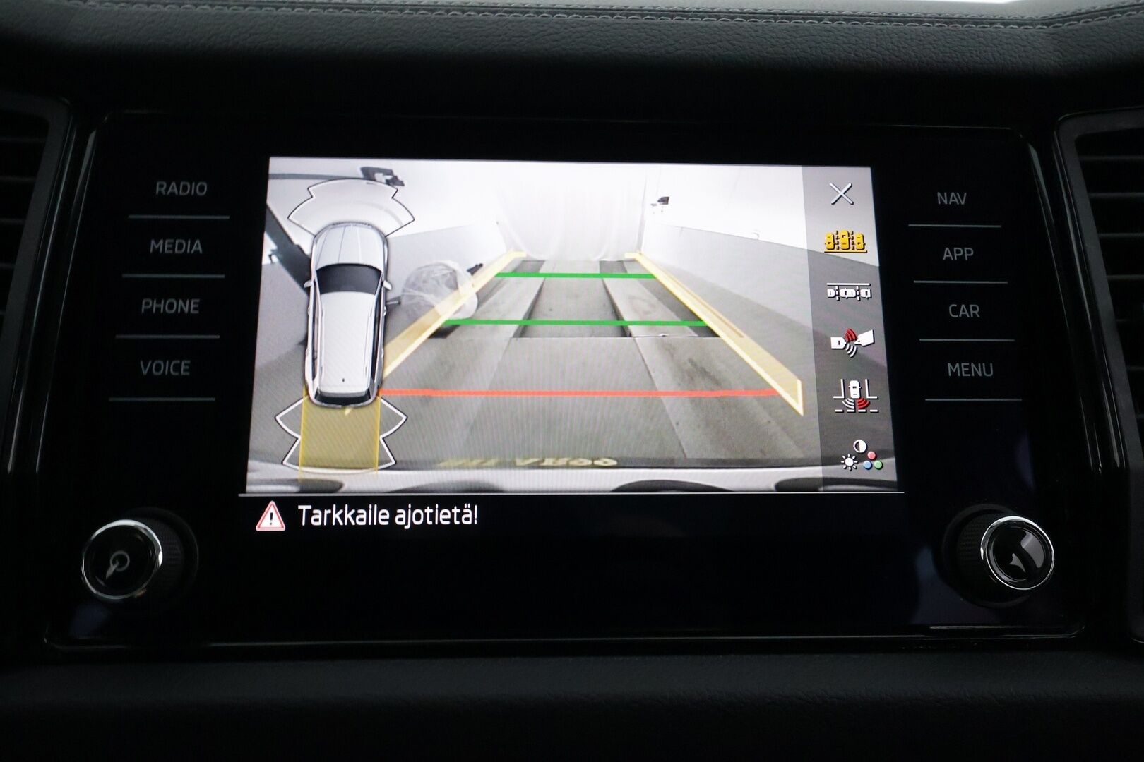 Skoda Kodiaq 2022 2.0 TDI 150 Active DSG Autom. 7-P - | Webasto | Koukku | ACC | LED | P.Kamera | Navi | Apple&Android | 1-om Suomi-auto | Kahdet renkaat |