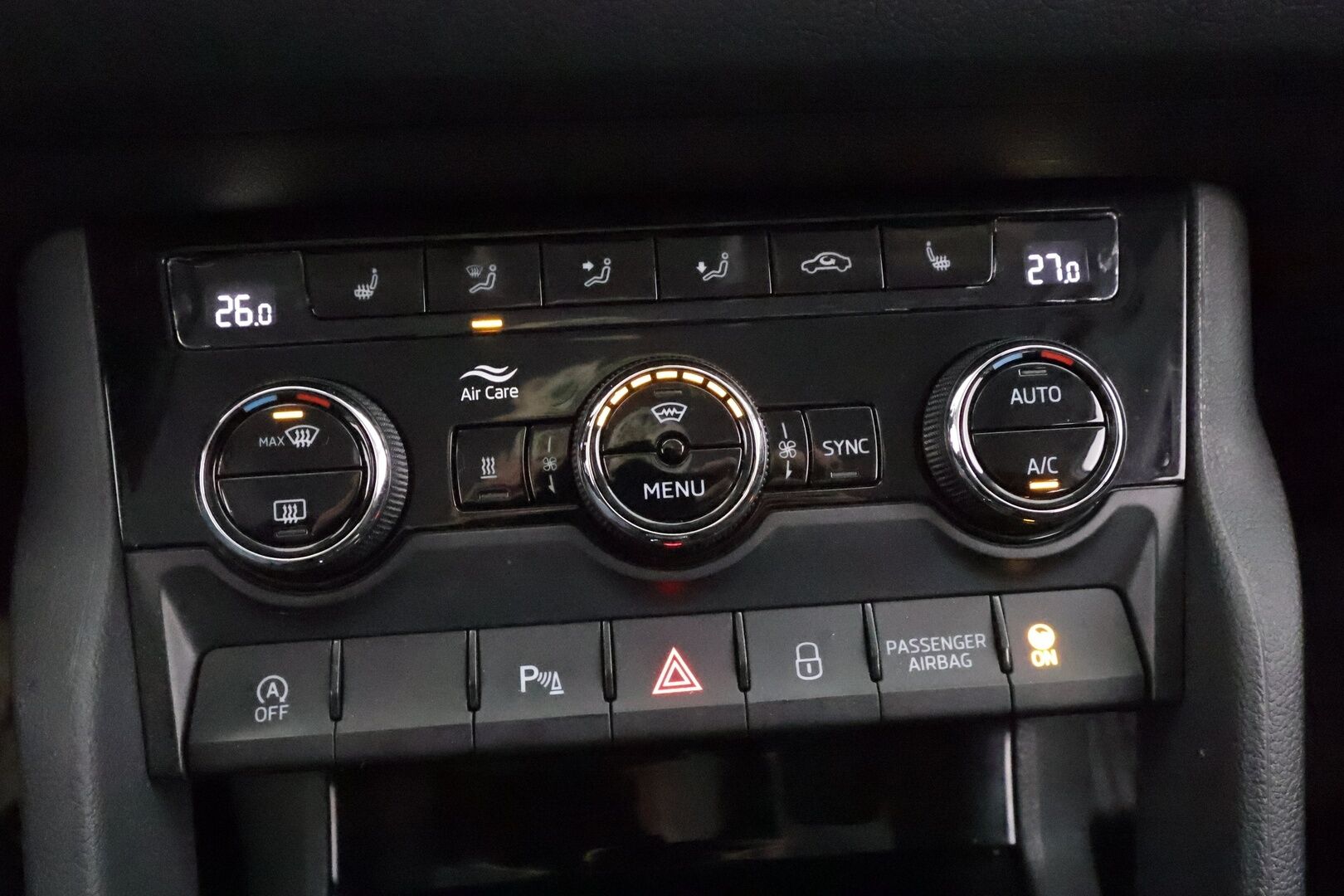Skoda Kodiaq 2022 2.0 TDI 150 Active DSG Autom. 7-P - | Webasto | Koukku | ACC | LED | P.Kamera | Navi | Apple&Android | 1-om Suomi-auto | Kahdet renkaat |