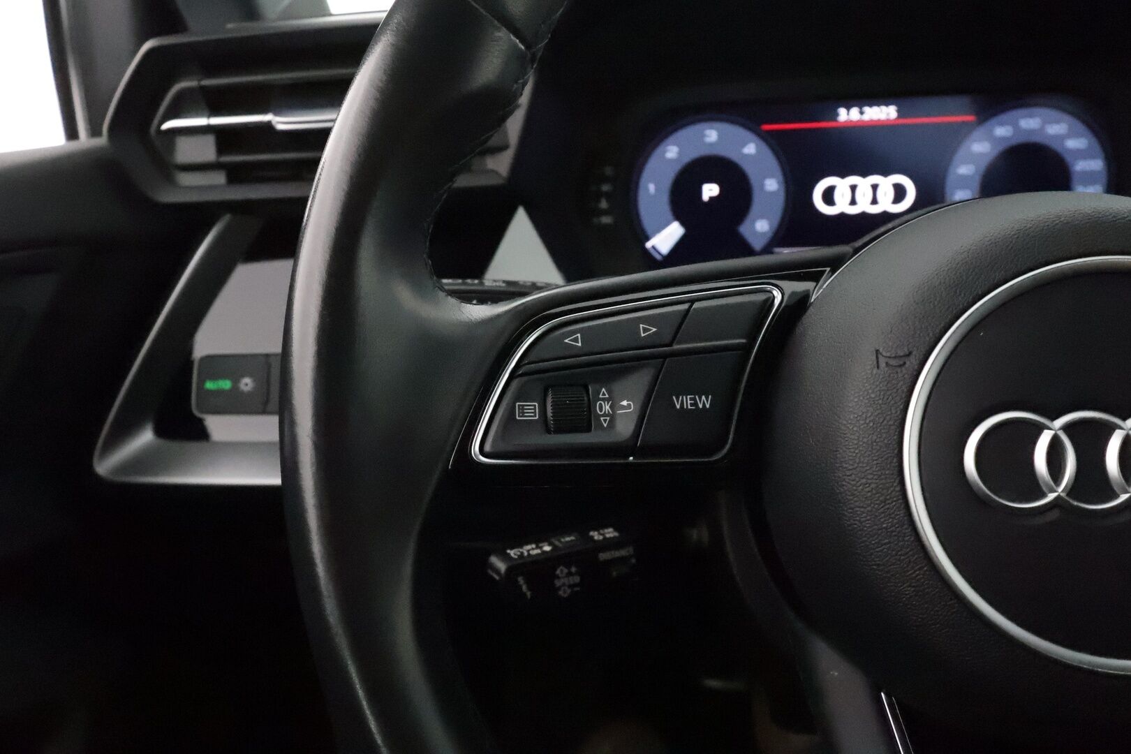 Audi A3 2022 Sedan Business Advanced 40 TDI 147 kW quattro S tronic - 3,99 % KORKOTARJOUS TÄHÄN AUTOON - Suomiauto / Webasto / Adapt.Vakkari / Digital Cockpit / Matrix LED / Nahkasisusta / Merkkihuollot / Poikkeukselliset varusteet!