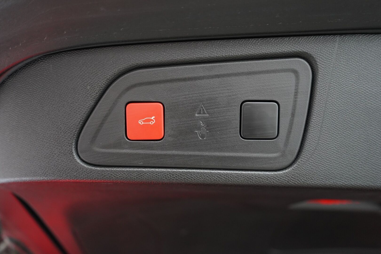 Citroen C5 Aircross 2022 PureTech 130 Comfort Selection EAT8  **360Kamera / Lämmitettävä tuulilasi /  Lohko / Vakkari / Alcantara / NAVI** - Merkkihuollettu / Kahdet renkaat alumiinivanteilla / Juuri katsastettu 