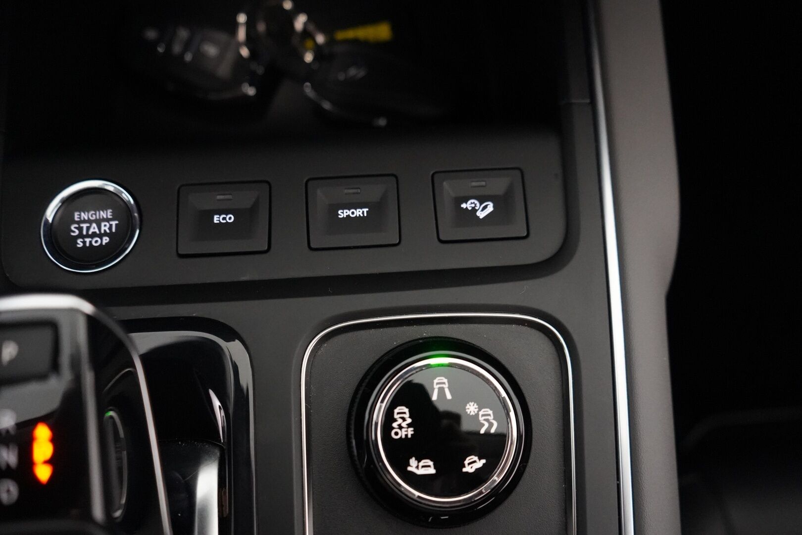 Citroen C5 Aircross 2022 PureTech 130 Comfort Selection EAT8  **360Kamera / Lämmitettävä tuulilasi /  Lohko / Vakkari / Alcantara / NAVI** - Merkkihuollettu / Kahdet renkaat alumiinivanteilla / Juuri katsastettu 