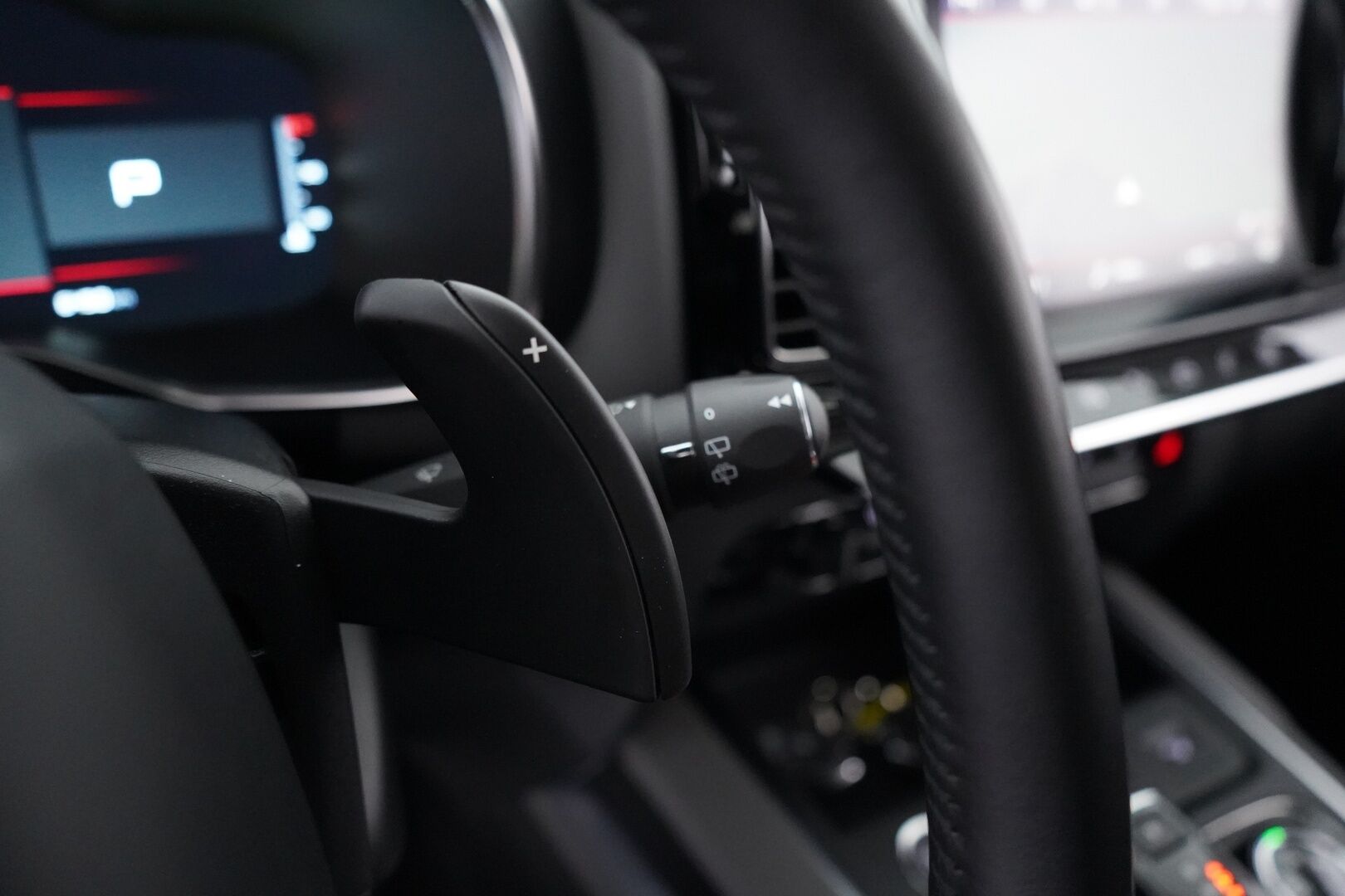 Citroen C5 Aircross 2022 PureTech 130 Comfort Selection EAT8  **360Kamera / Lämmitettävä tuulilasi /  Lohko / Vakkari / Alcantara / NAVI** - Merkkihuollettu / Kahdet renkaat alumiinivanteilla / Juuri katsastettu 