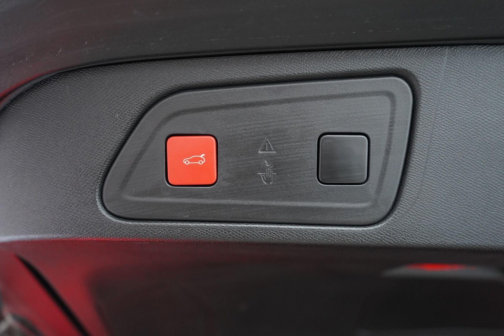 Citroen C5 Aircross 2022 PureTech 130 Comfort Selection EAT8  **360Kamera / Lämmitettävä tuulilasi /  Lohko / Vakkari / Alcantara / NAVI** - Merkkihuollettu / Kahdet renkaat alumiinivanteilla / Juuri katsastettu 