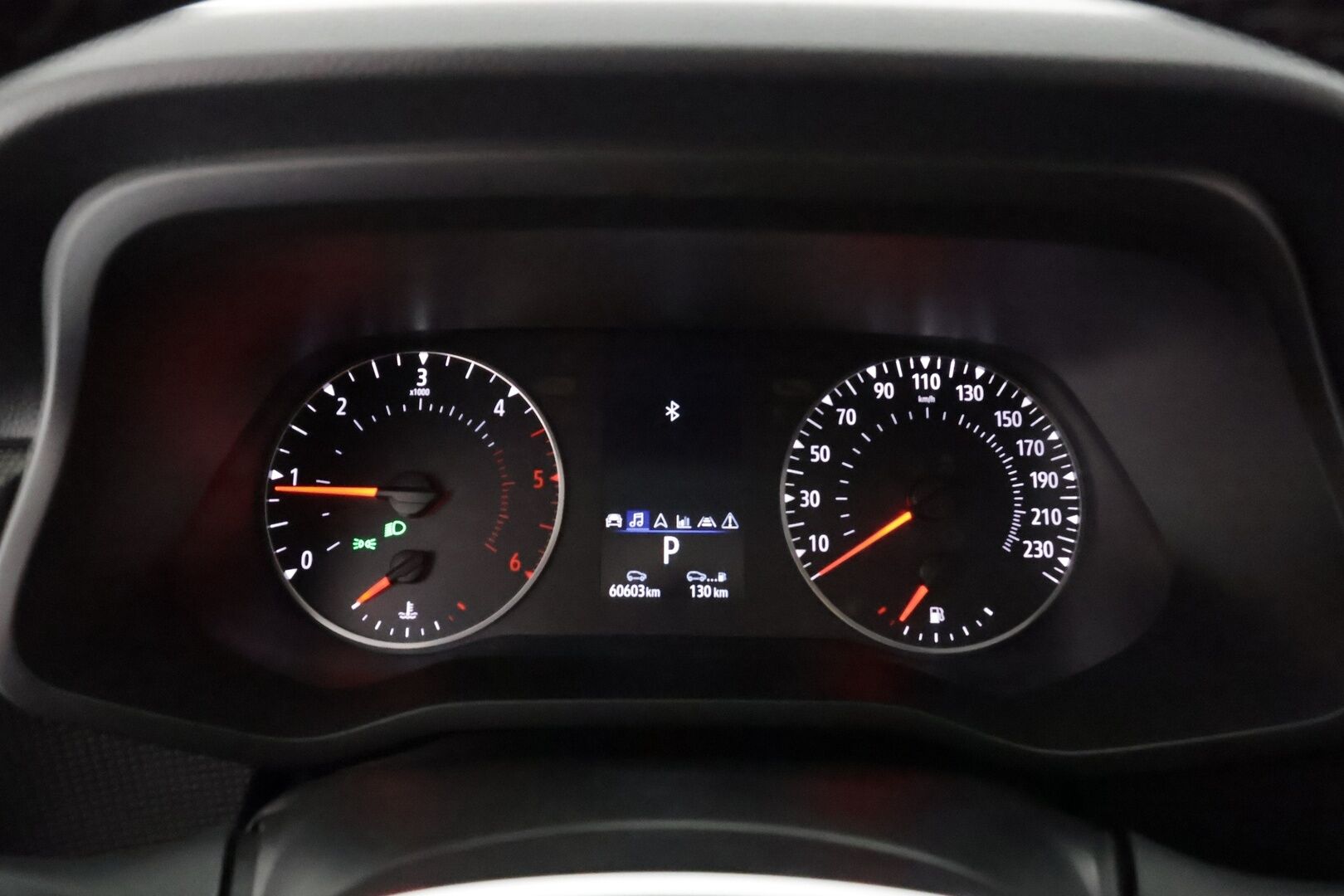 Renault Trafic 2022 Blue dCi 150 EDC-aut. L2H1 6,7m3 Nordic Edition * Webasto / Koukku / Vakkari / P.kamera / Navi / LED / ALV * - Suomi-auto / Kahdet renkaat aluvanteilla / Merkkihuollettu