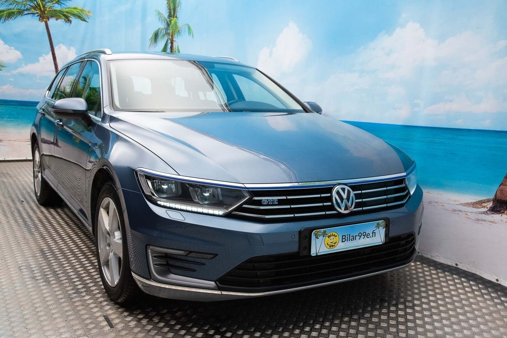 VOLKSWAGEN PASSAT 2016 13kwh,Variant GTE Plug-In Hybrid 160 kW DSG-aut *Vetokoukku / Webasto / Peruutuskamera* - * Akku vaihdettu suurempaan 13kwh akkuun, kuitit löytyy *