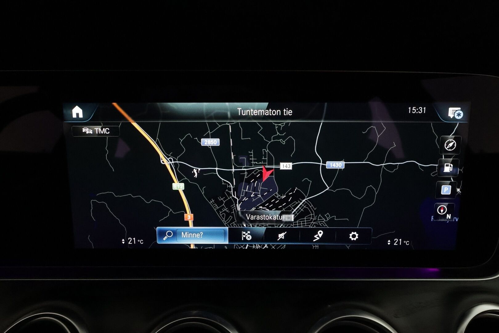 Mercedes-Benz E 2022 200 d T A Business Avantgarde *Burmester / Muistipenkit / Vakkari / Multibeam / 360° / Widescreen / KeylessGo* - Suomi-auto / Kahdet renkaat aluvanteilla