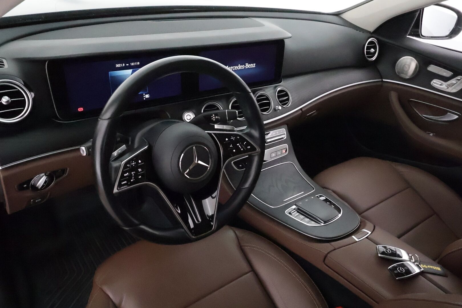 Mercedes-Benz E 2022 200 d T A Business Avantgarde *Burmester / Muistipenkit / Vakkari / Multibeam / 360° / Widescreen / KeylessGo* - Suomi-auto / Kahdet renkaat aluvanteilla