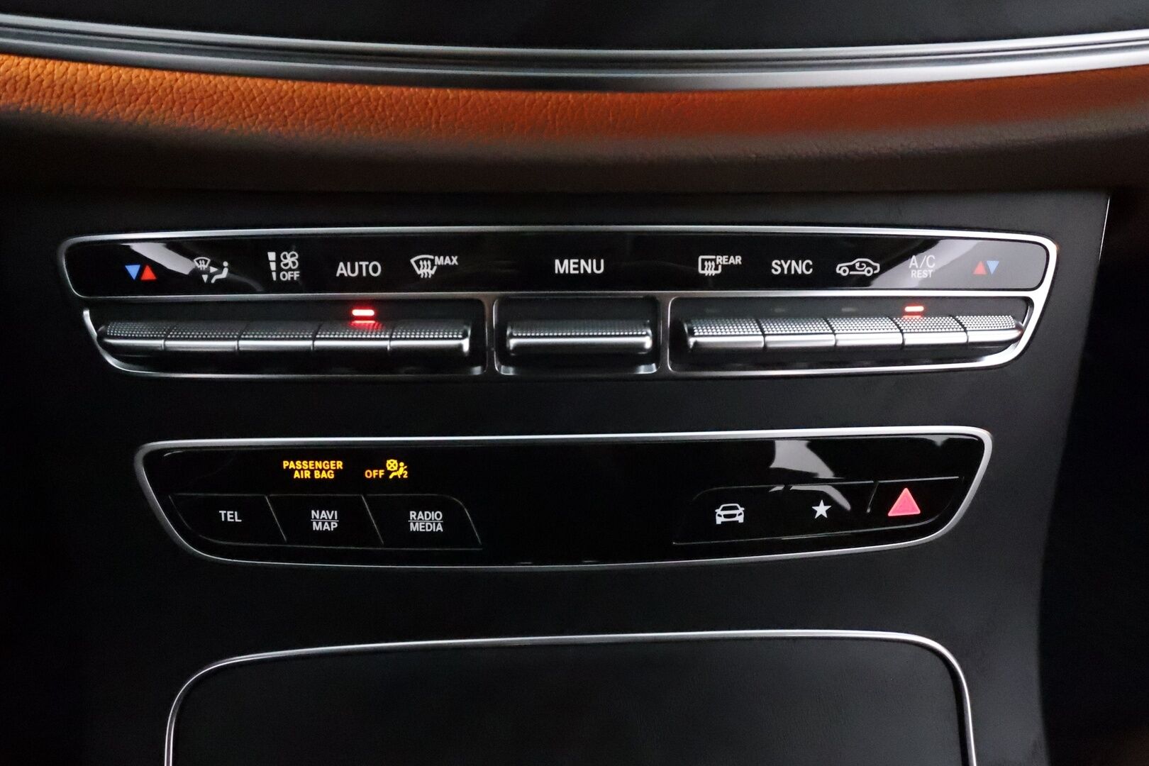 Mercedes-Benz E 2022 200 d T A Business Avantgarde *Burmester / Muistipenkit / Vakkari / Multibeam / 360° / Widescreen / KeylessGo* - Suomi-auto / Kahdet renkaat aluvanteilla